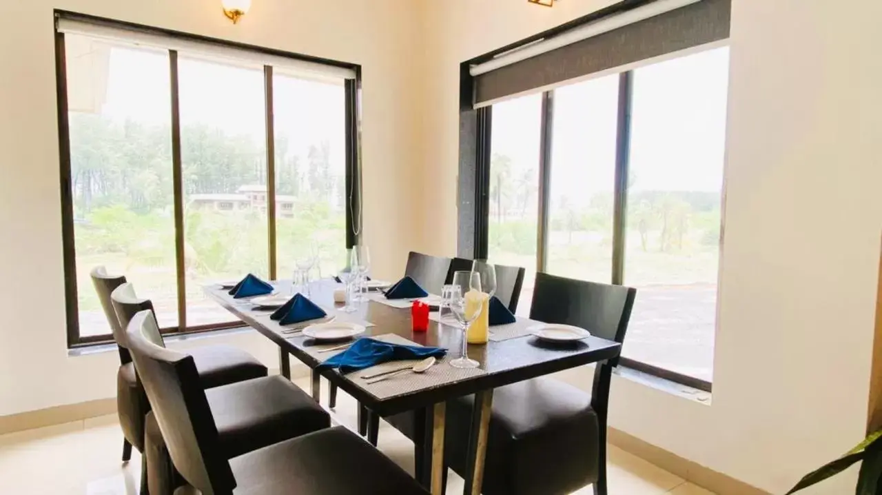 Dining Area in Nest Beacon Resort Daman
