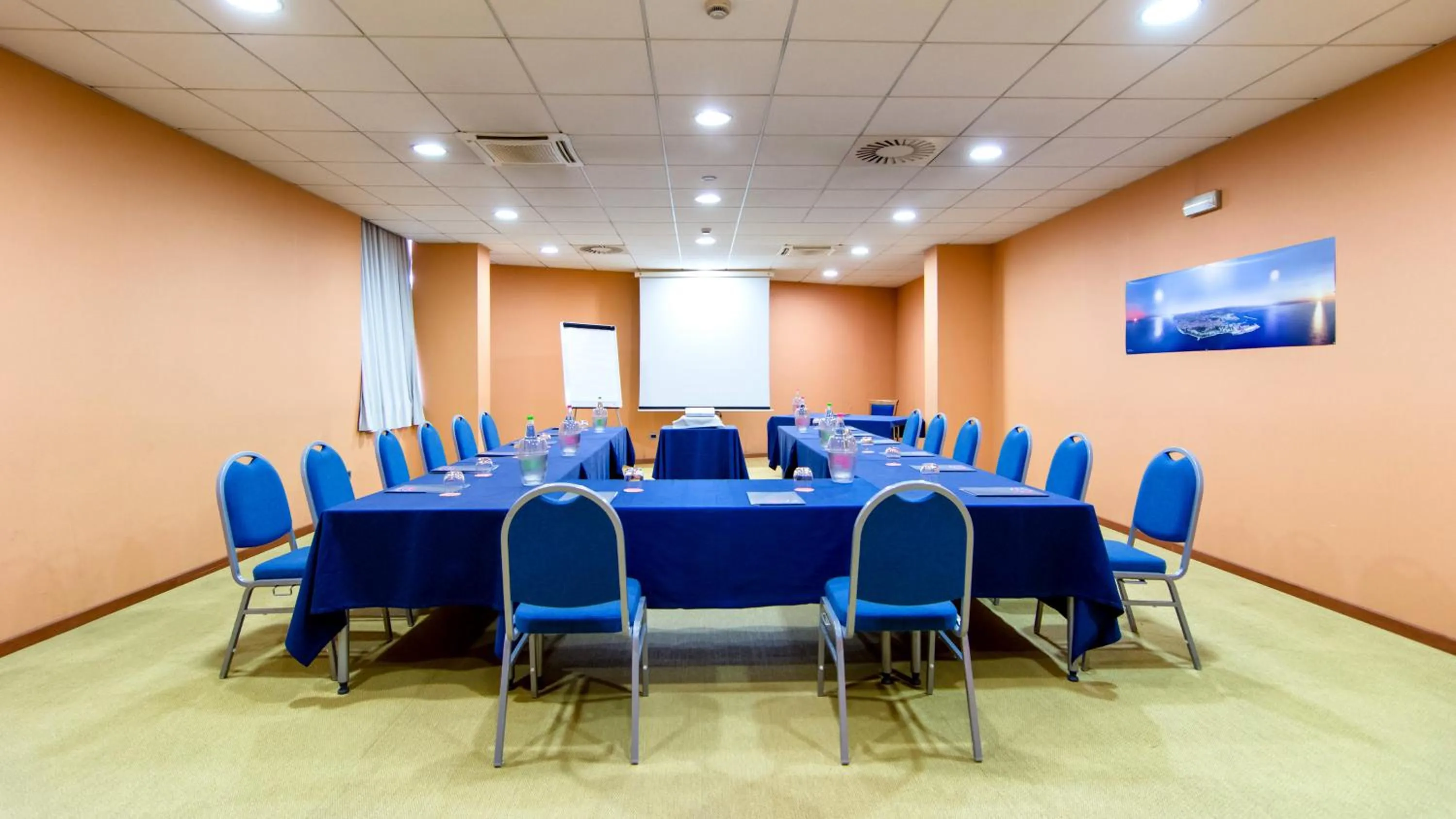Business facilities in Hotel Concorde