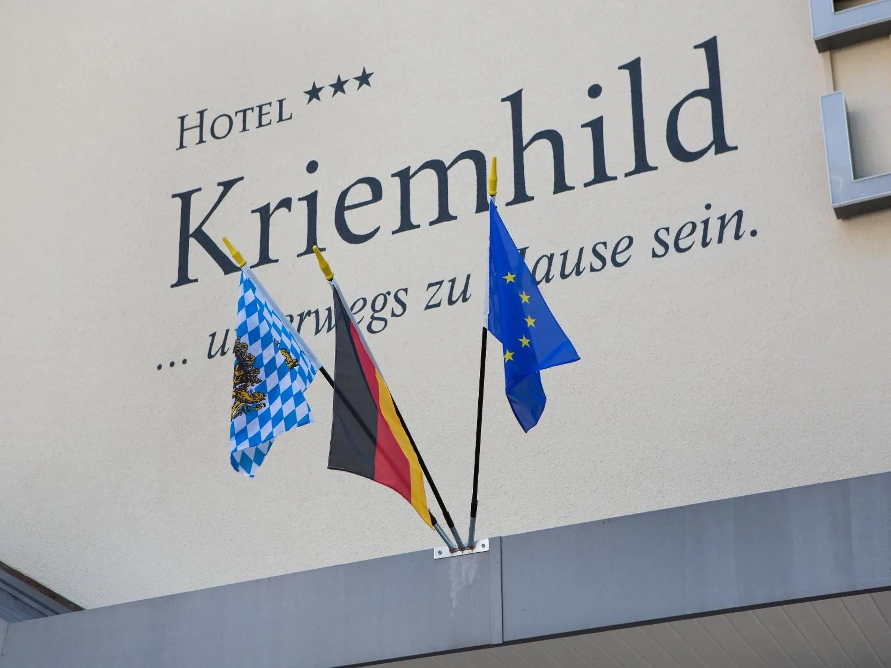 Property logo or sign in Hotel Kriemhild am Hirschgarten