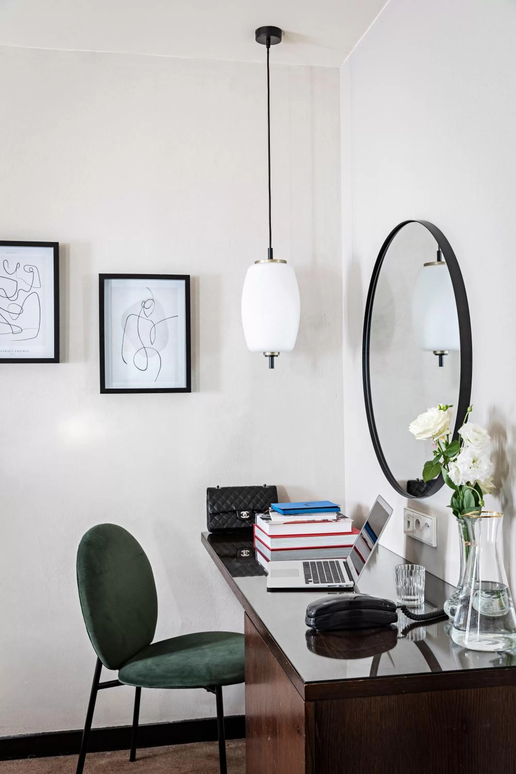 Seating area in Holiday Inn Paris Palais de l'Elysée by IHG