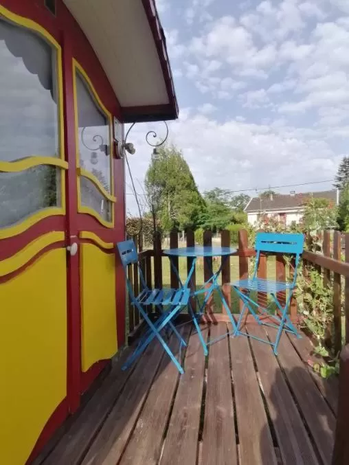 La roulotte des Trois Arbres