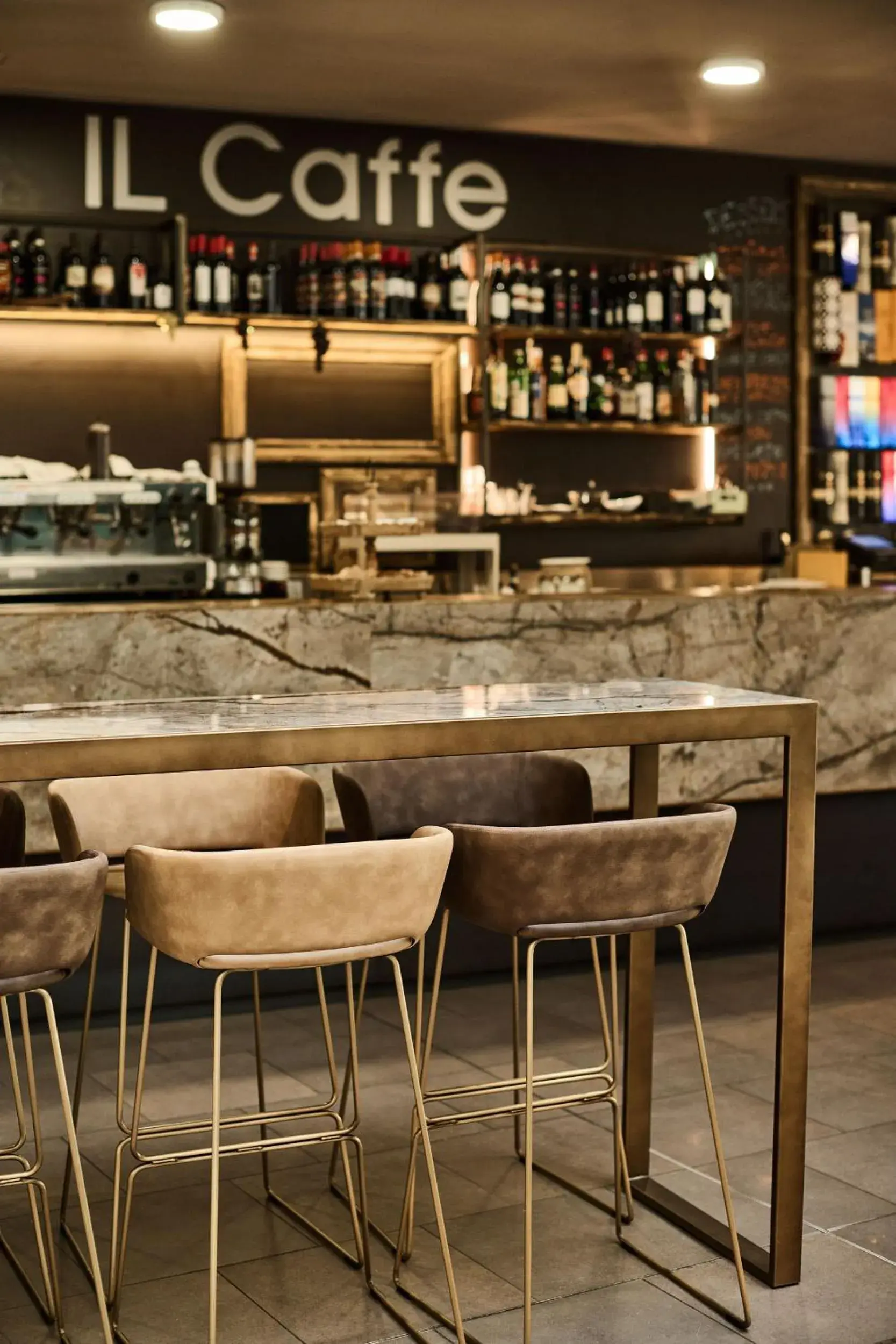 Restaurant/places to eat in Hotel Da Vinci Restaurant/places to eat in Hotel Da Vinci