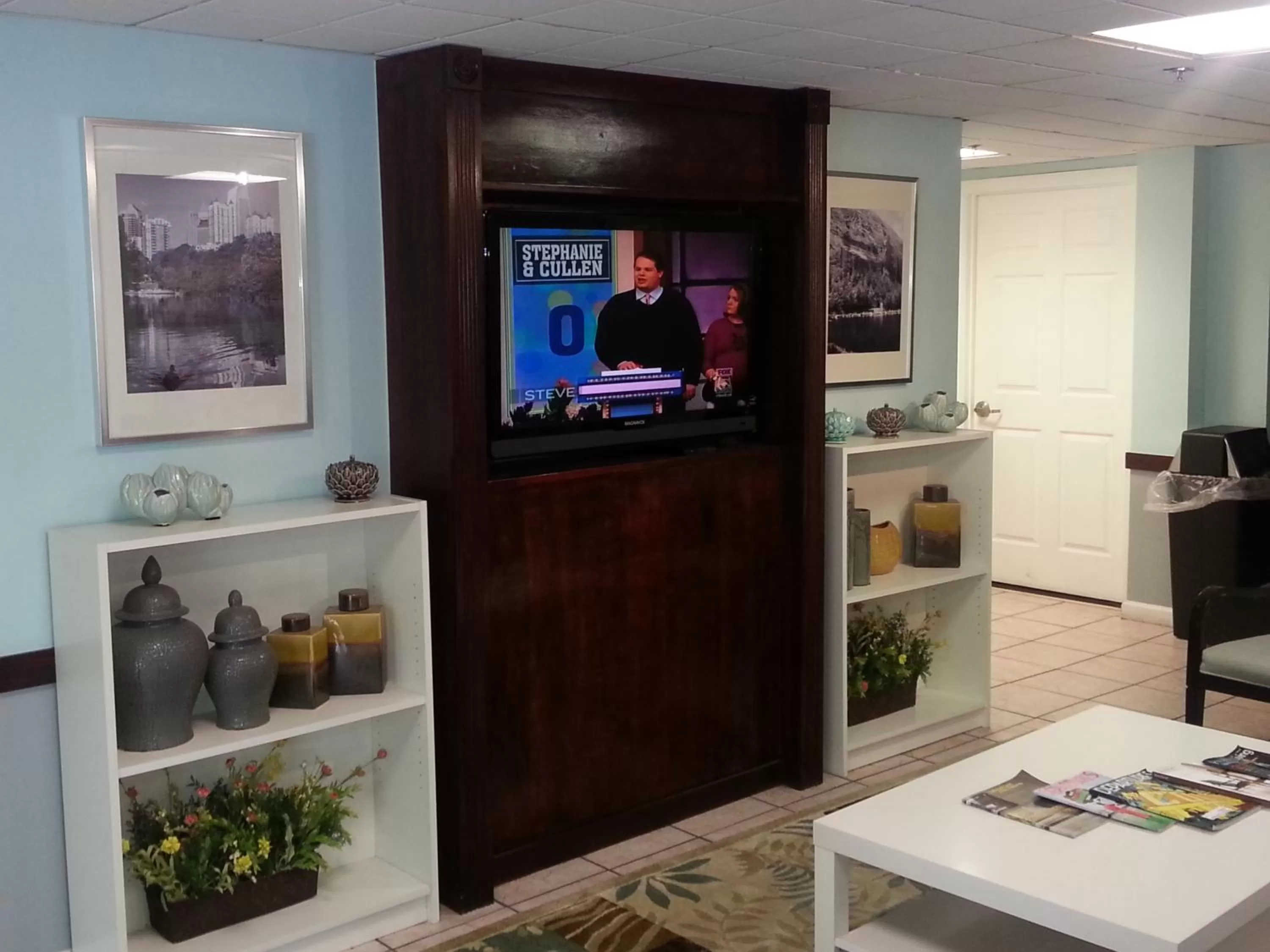 Lobby or reception in Super 8 by Wyndham Lithonia