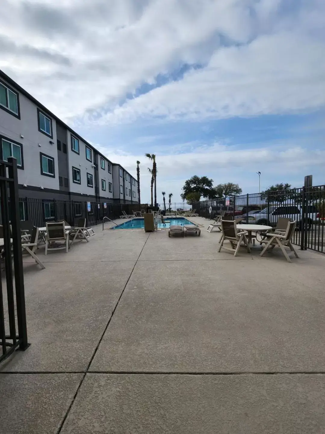 Swimming pool in Motel 6-Biloxi, MS - Beach Swimming pool in Motel 6-Biloxi, MS - Beach