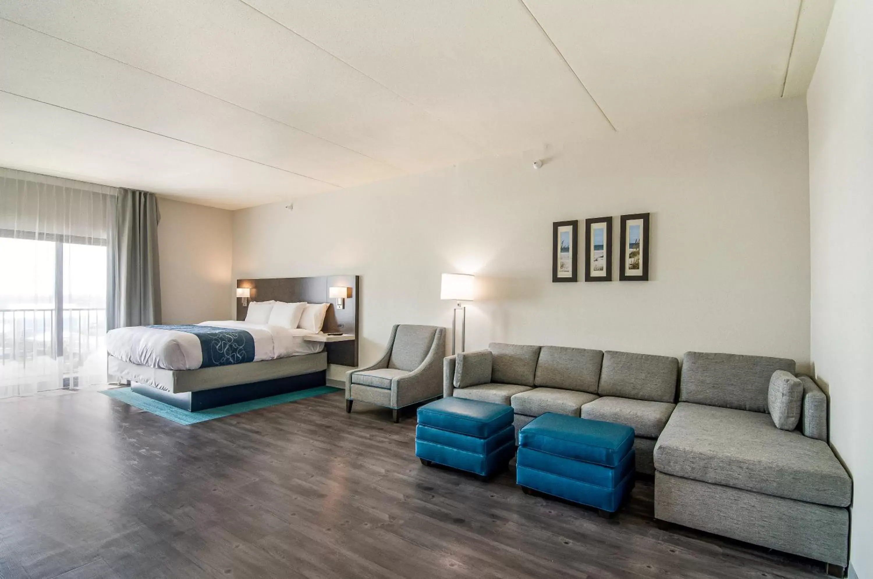 Suite with Two King Beds - Accessible/Non-Smoking in Comfort Inn & Suites Gulf Shores East Beach near Gulf State Park Suite with Two King Beds - Accessible/Non-Smoking in Comfort Inn & Suites Gulf Shores East Beach near Gulf State Park