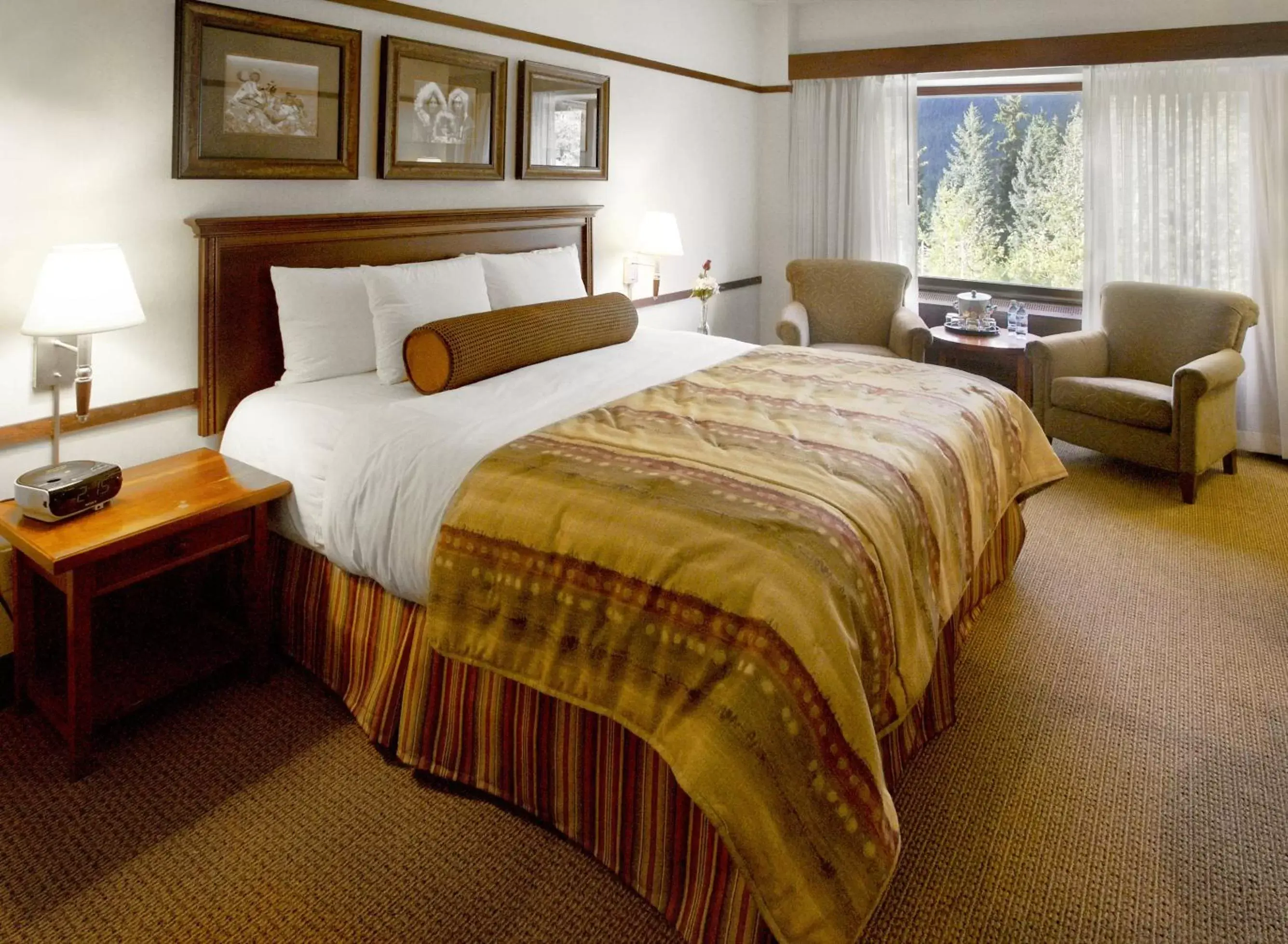 Bed in Alyeska Resort