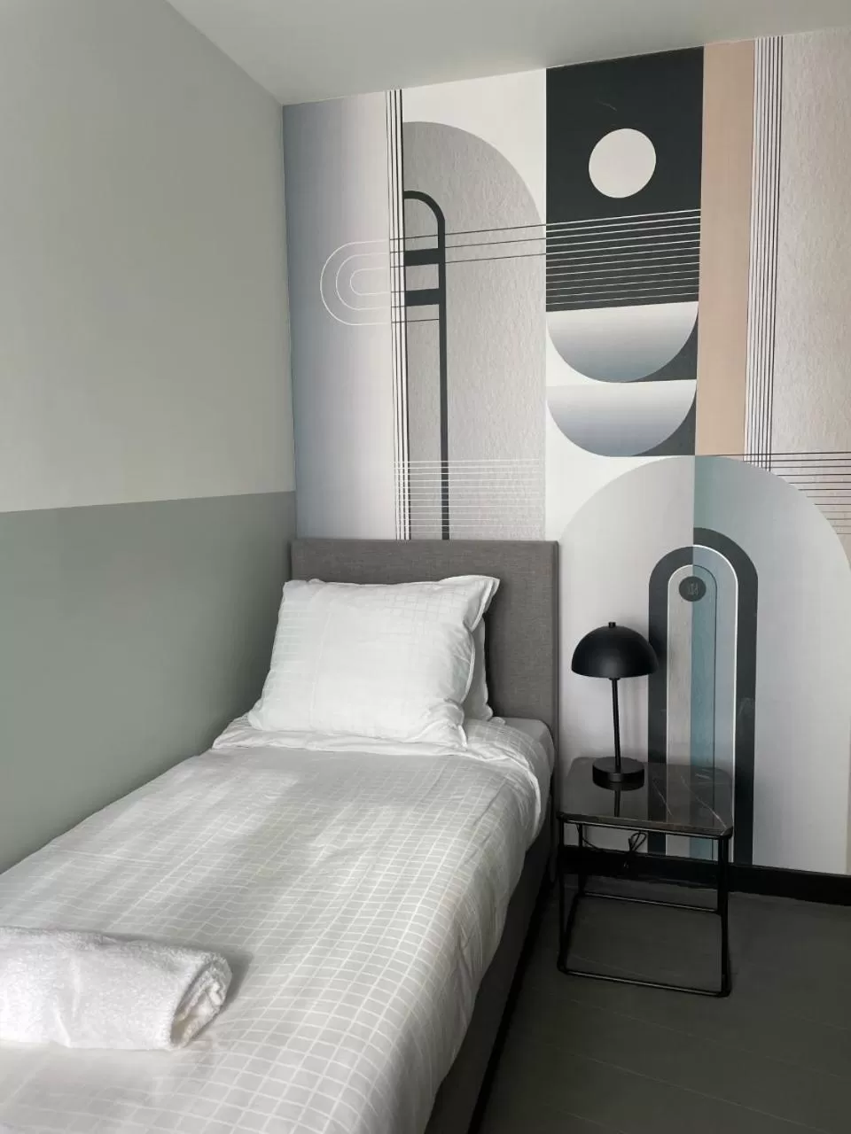 Bed in Hotel National Antwerp