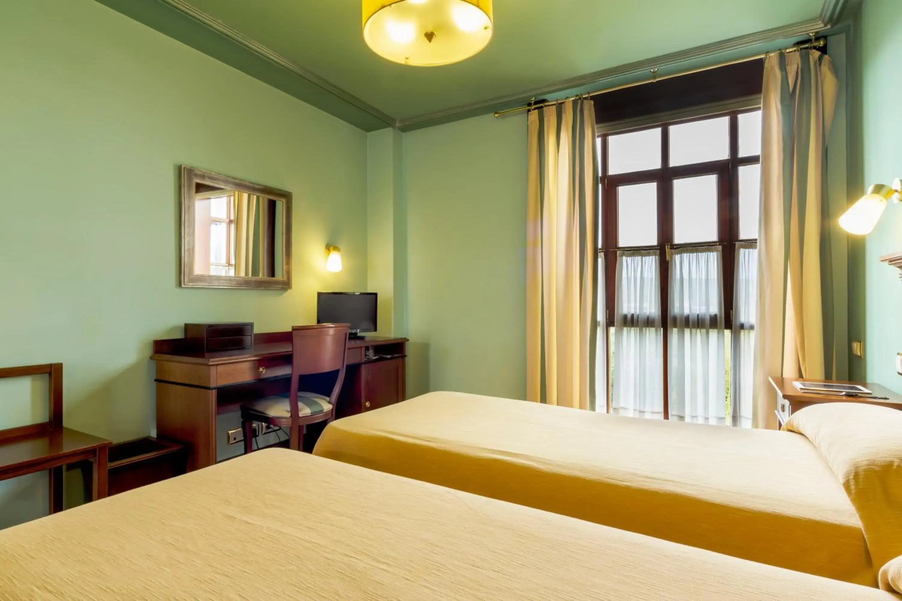 Bedroom, Bed in Hotel Azofra Bedroom, Bed in Hotel Azofra