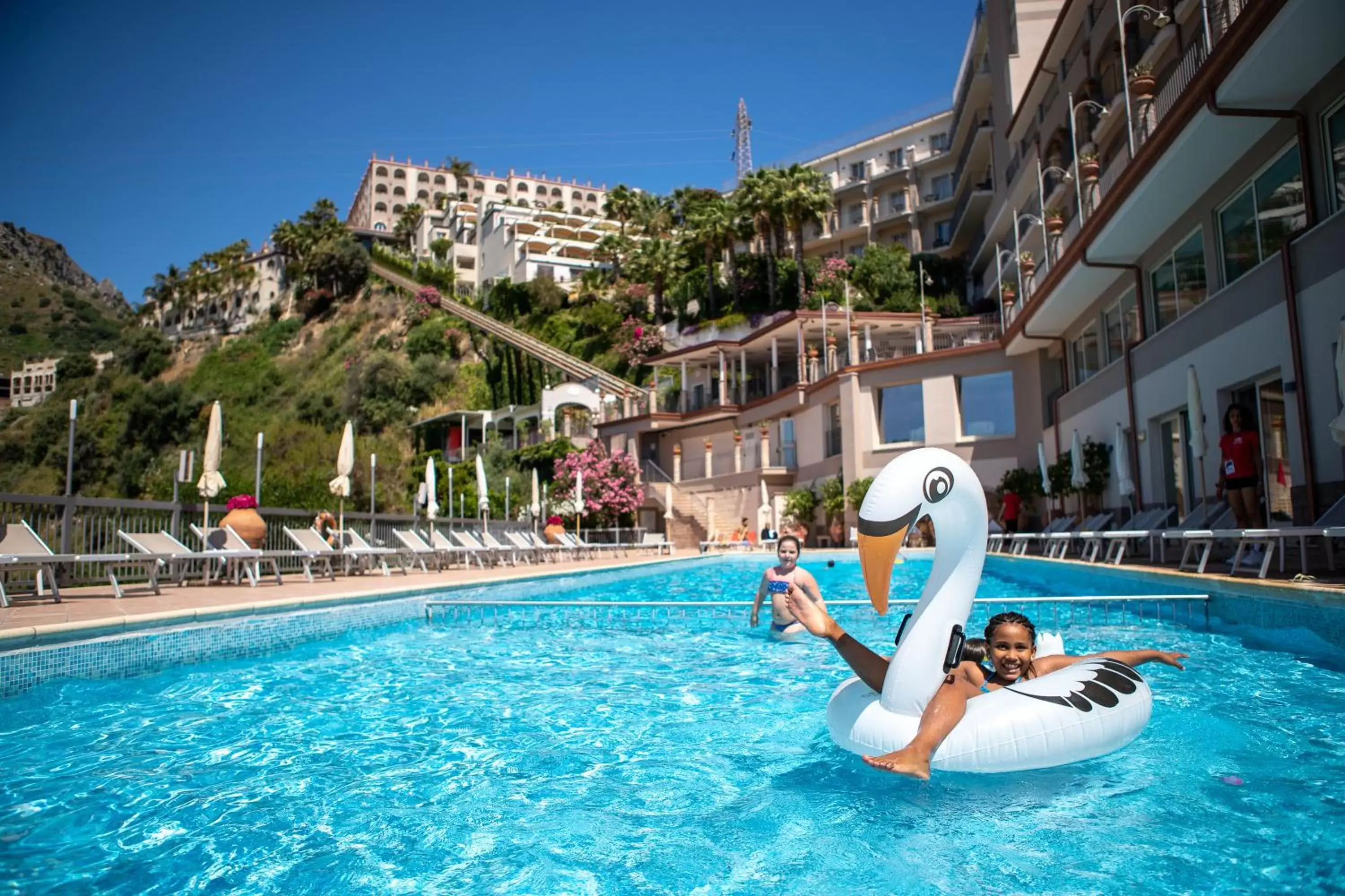 Swimming Pool in Hotel Antares