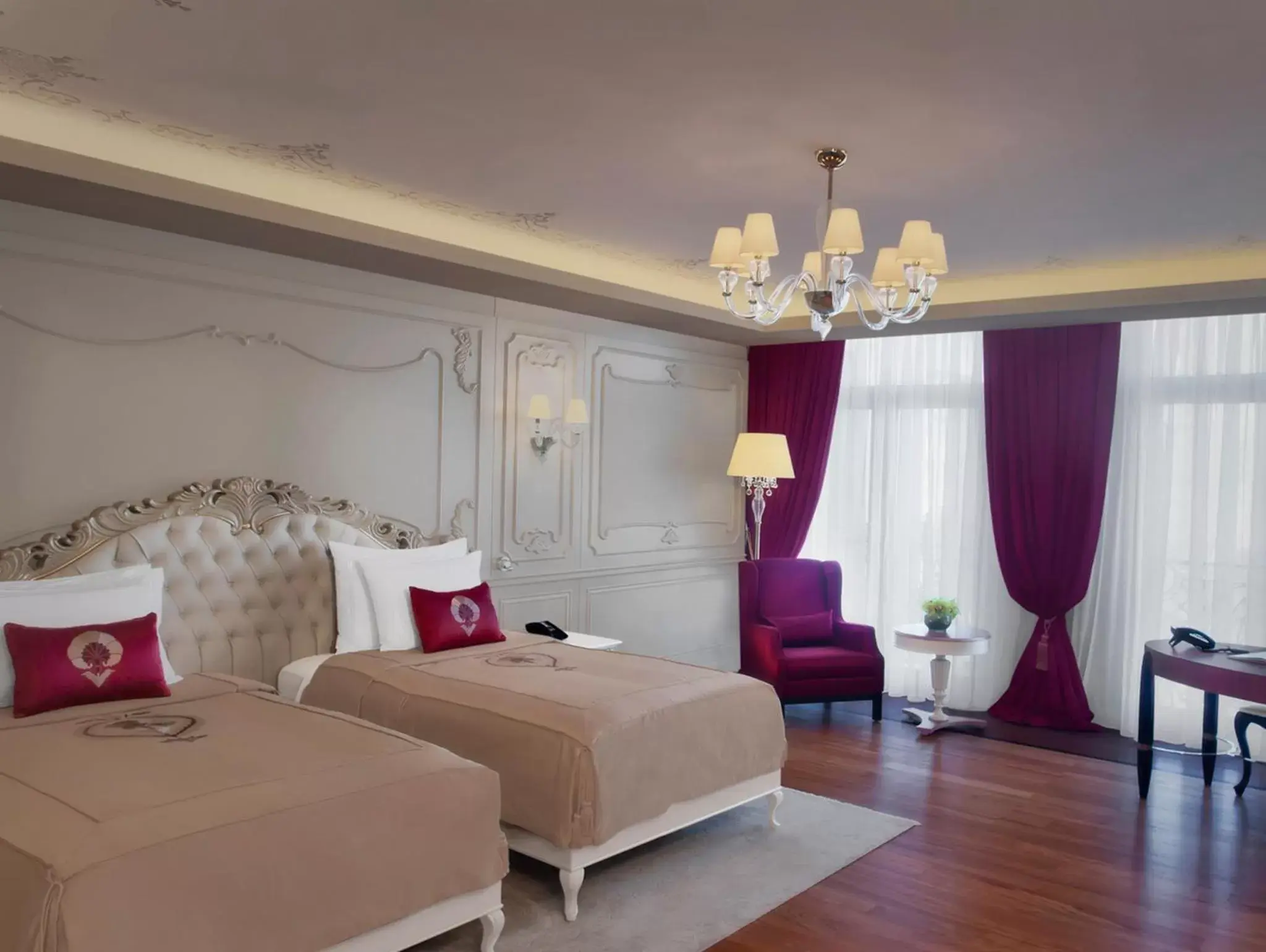 TV and multimedia, Bed in CVK Park Bosphorus Hotel Istanbul