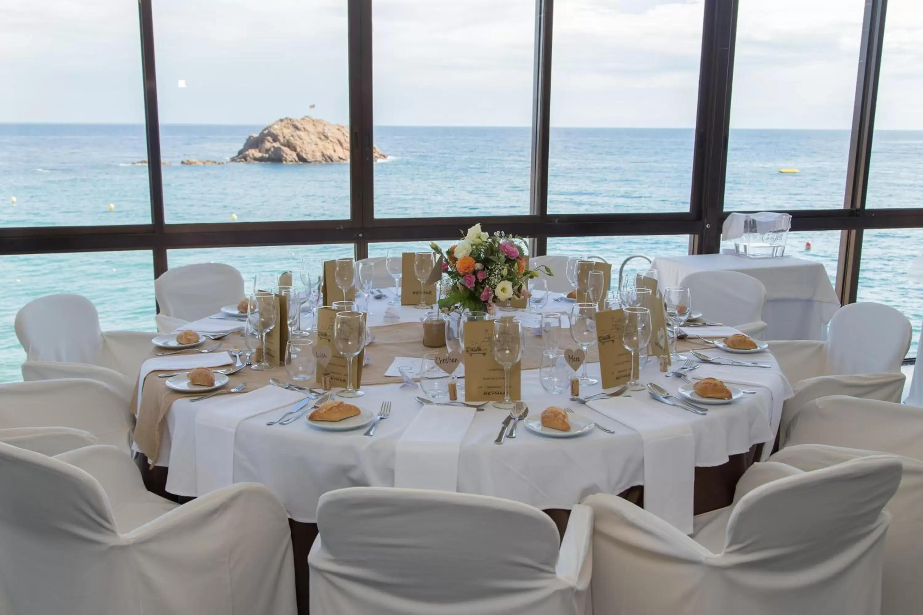 Nearby landmark, Banquet Facilities in Gran Hotel Reymar