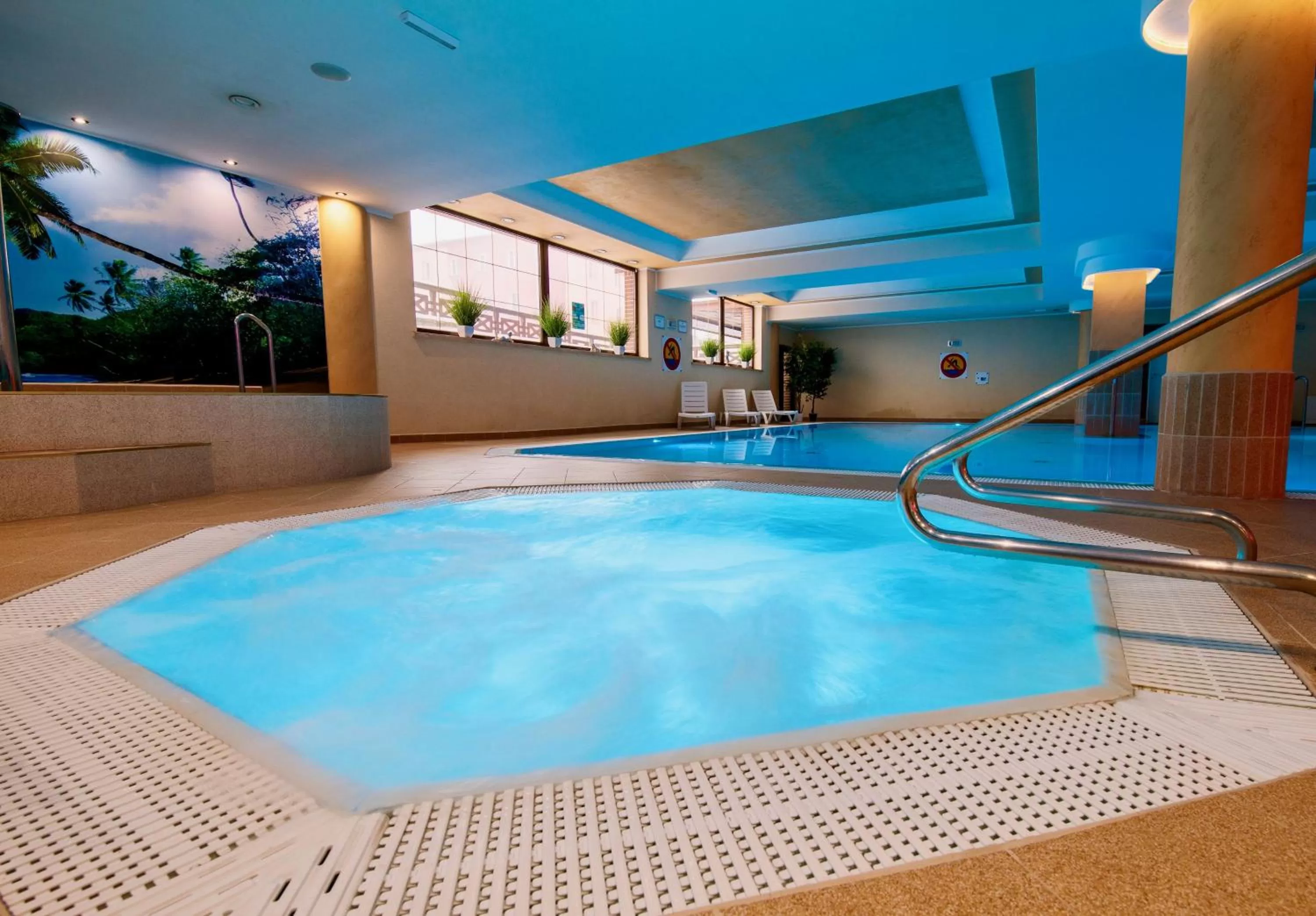 Hot Tub in Hotel Piotr Spa&Wellness