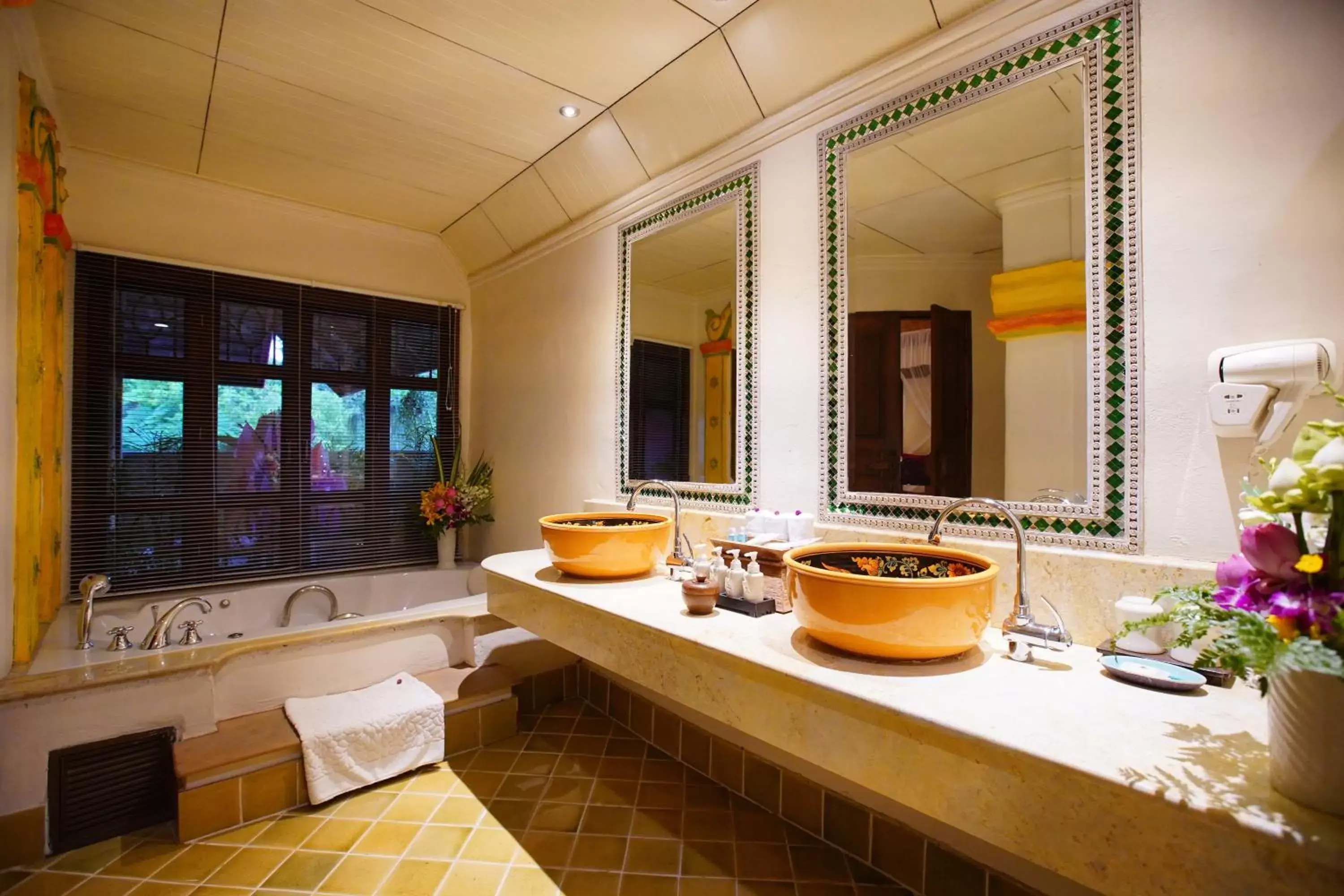 Toilet, Bathroom in Yaang Come Village Hotel - SHA Extra Plus