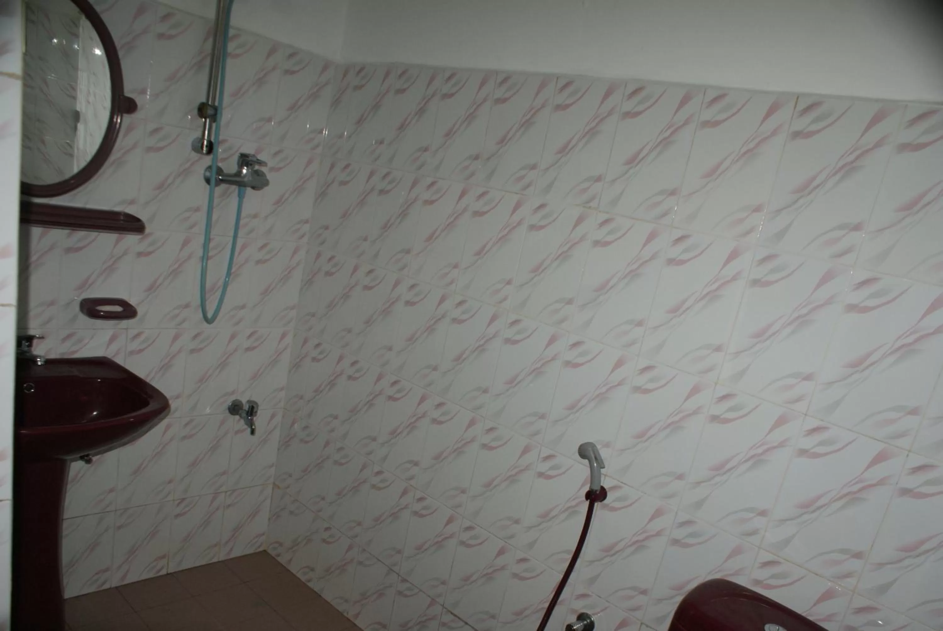 Bathroom in Panorama Accommodations Nuwara Eliya