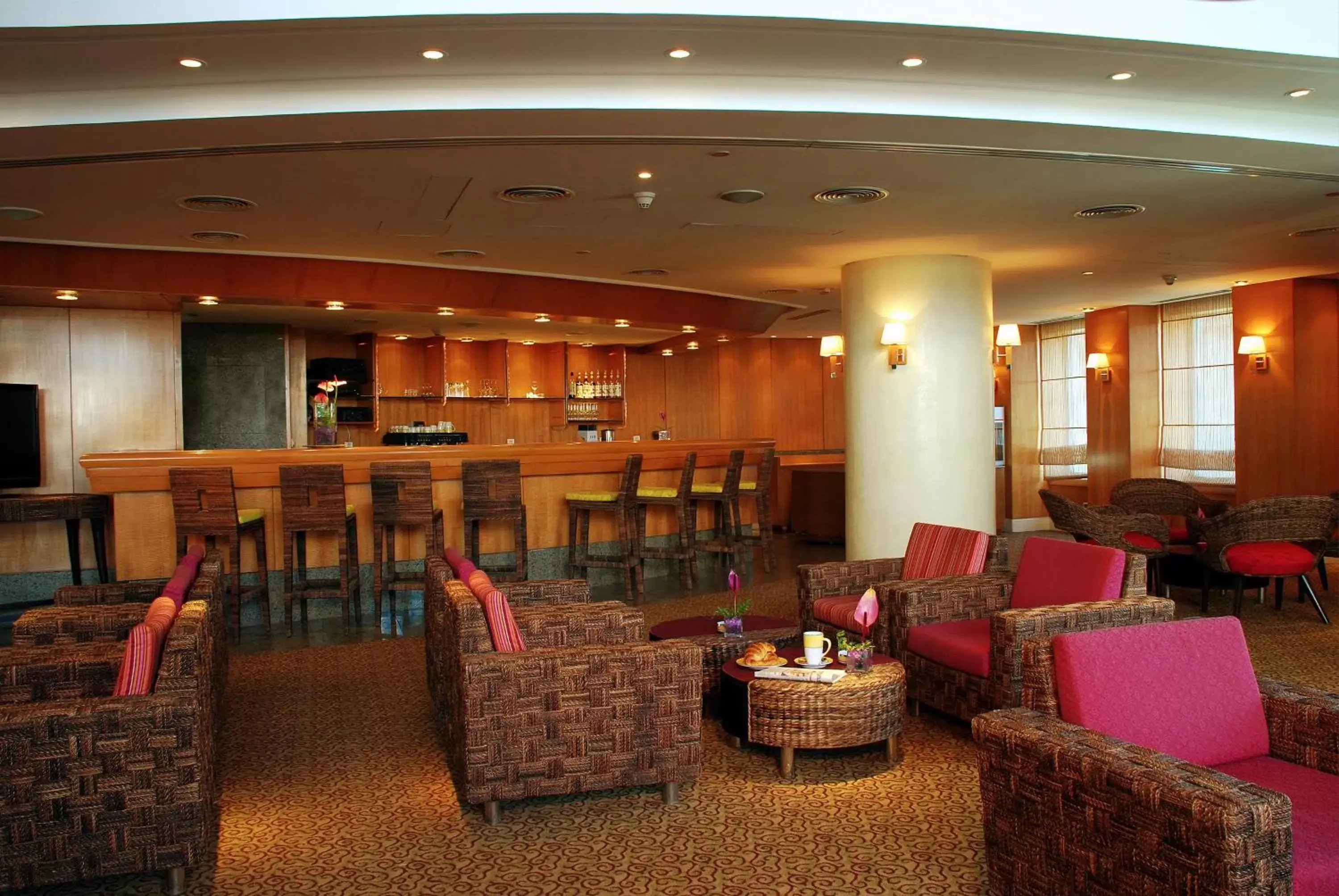 Restaurant/places to eat, Lounge/Bar in Holiday Inn Citystars, an IHG Hotel