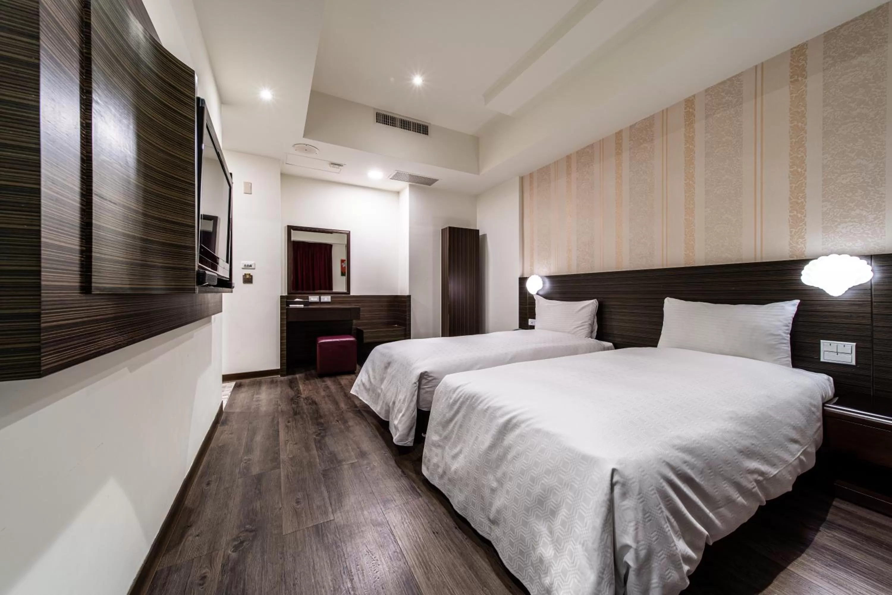 Bedroom, Bed in Fish Hotel - Yancheng