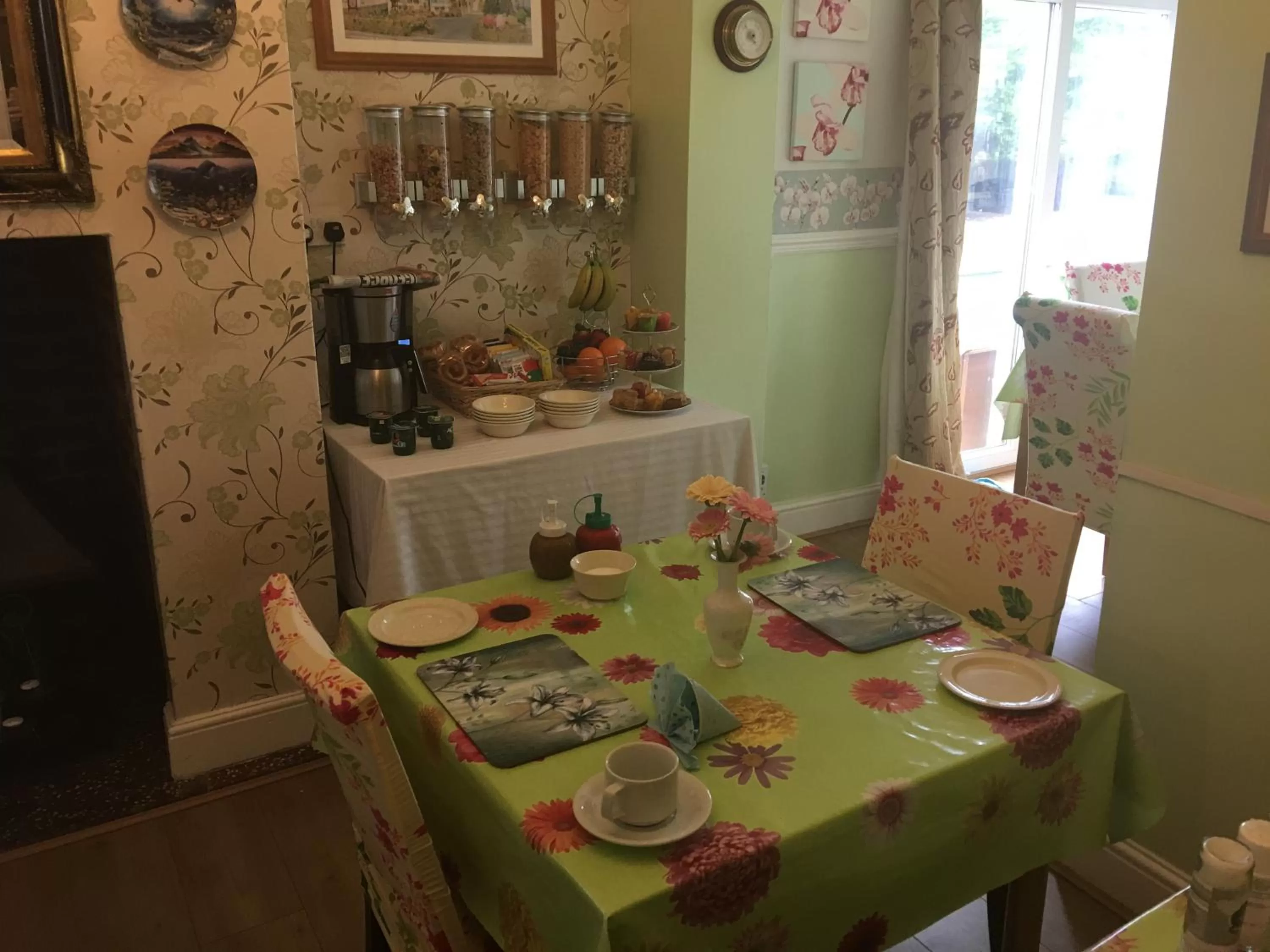 Breakfast in Jasmine House