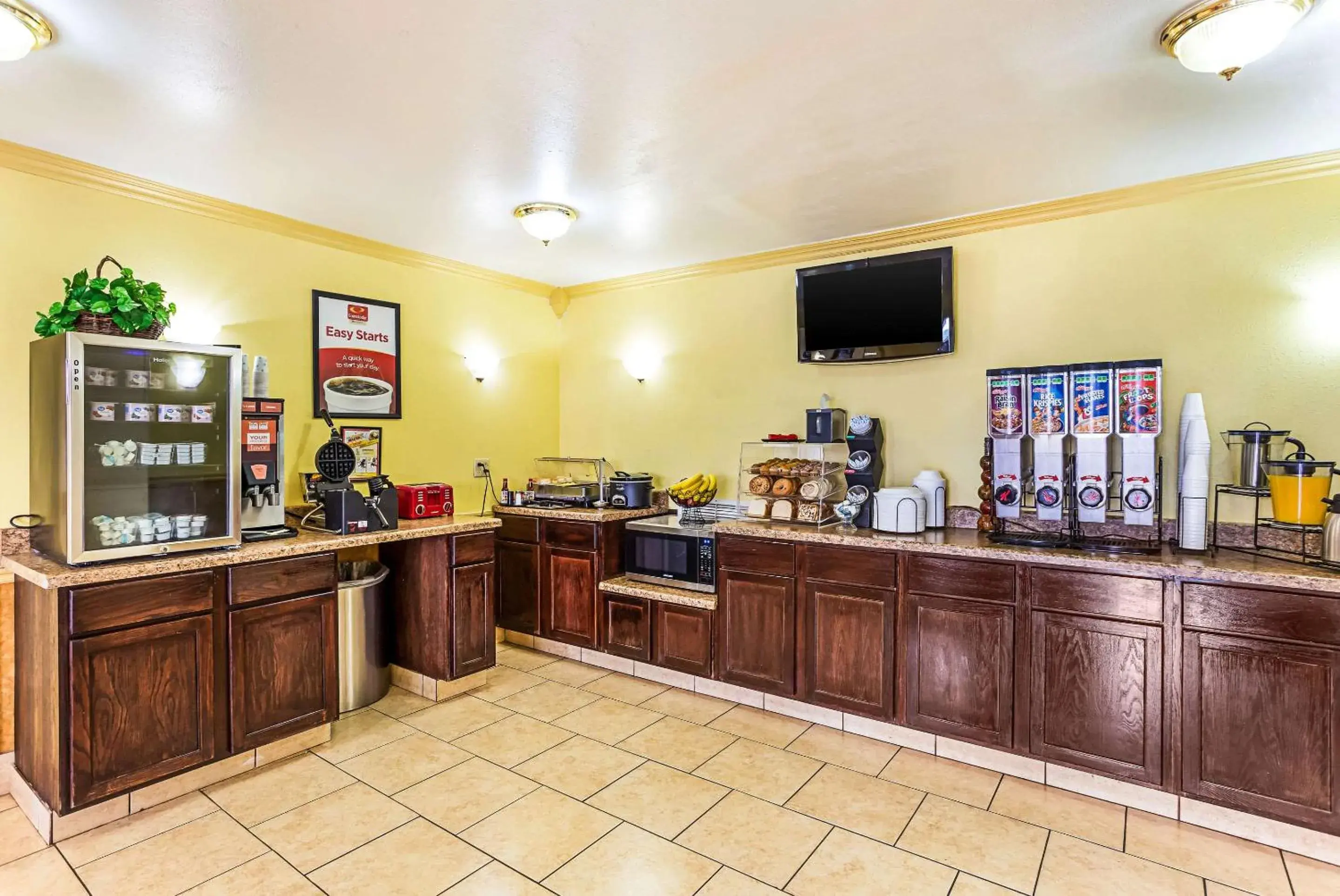 Restaurant/places to eat in Econo Lodge Mcalester
