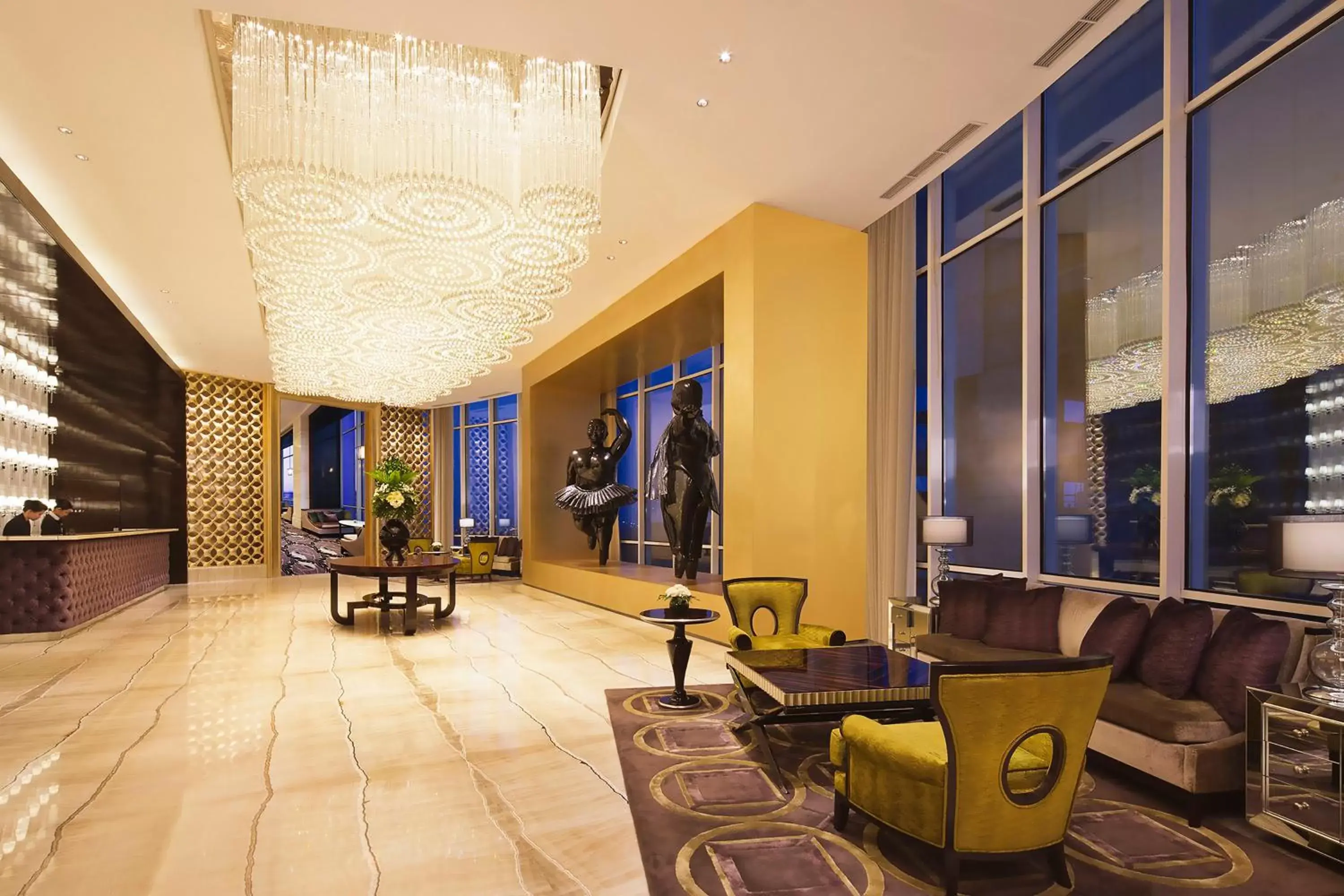Lobby or reception in Hotel Ciputra World Surabaya managed by Swiss-Belhotel International Lobby or reception in Hotel Ciputra World Surabaya managed by Swiss-Belhotel International