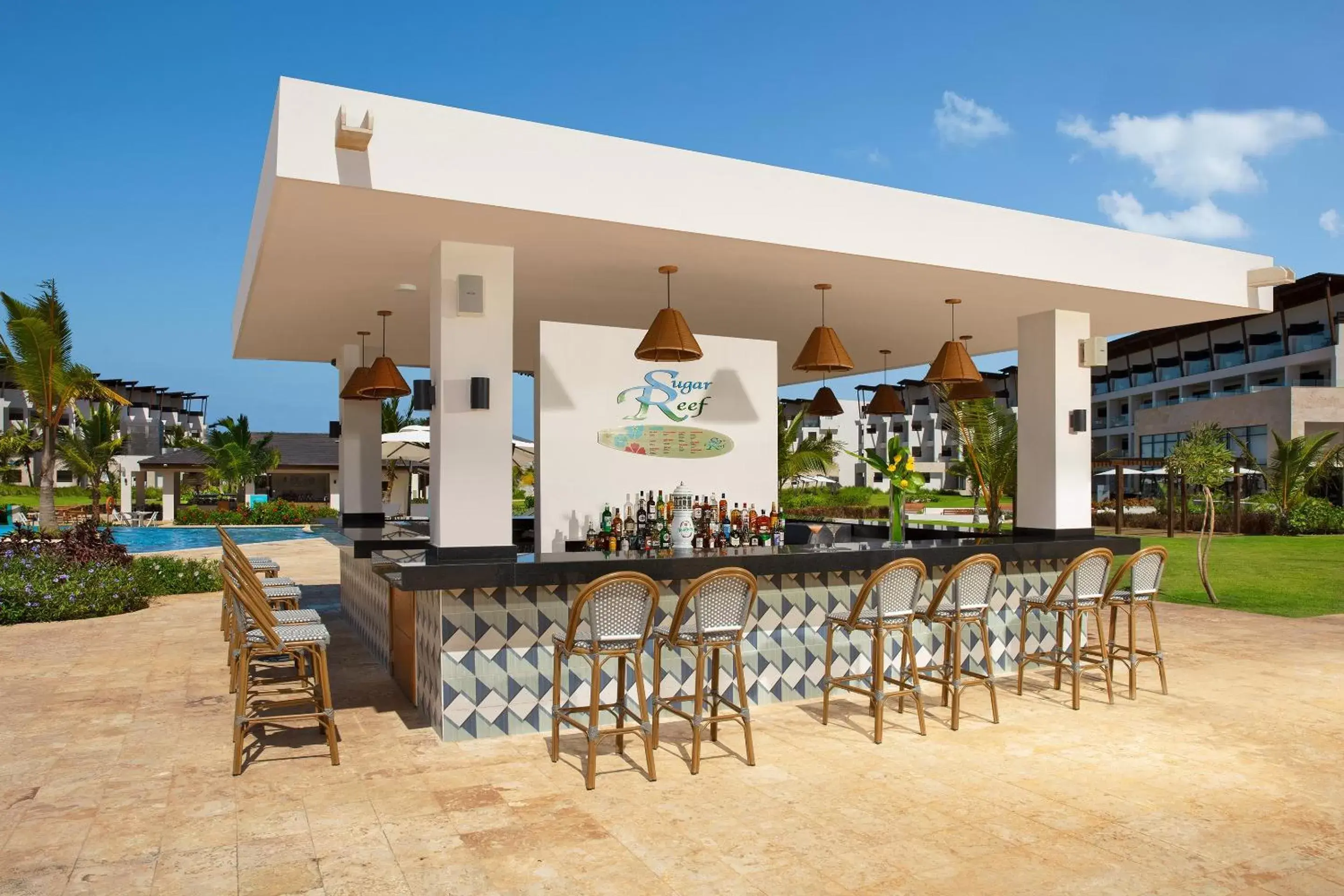 Lounge or bar, Lounge/Bar in Dreams Macao Beach Punta Cana