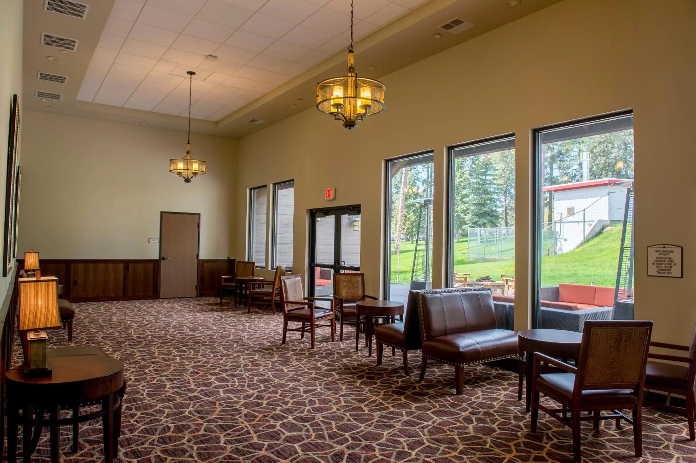 Banquet/Function facilities, Restaurant/Places to Eat in Cedar Creek Lodge & Conference Center