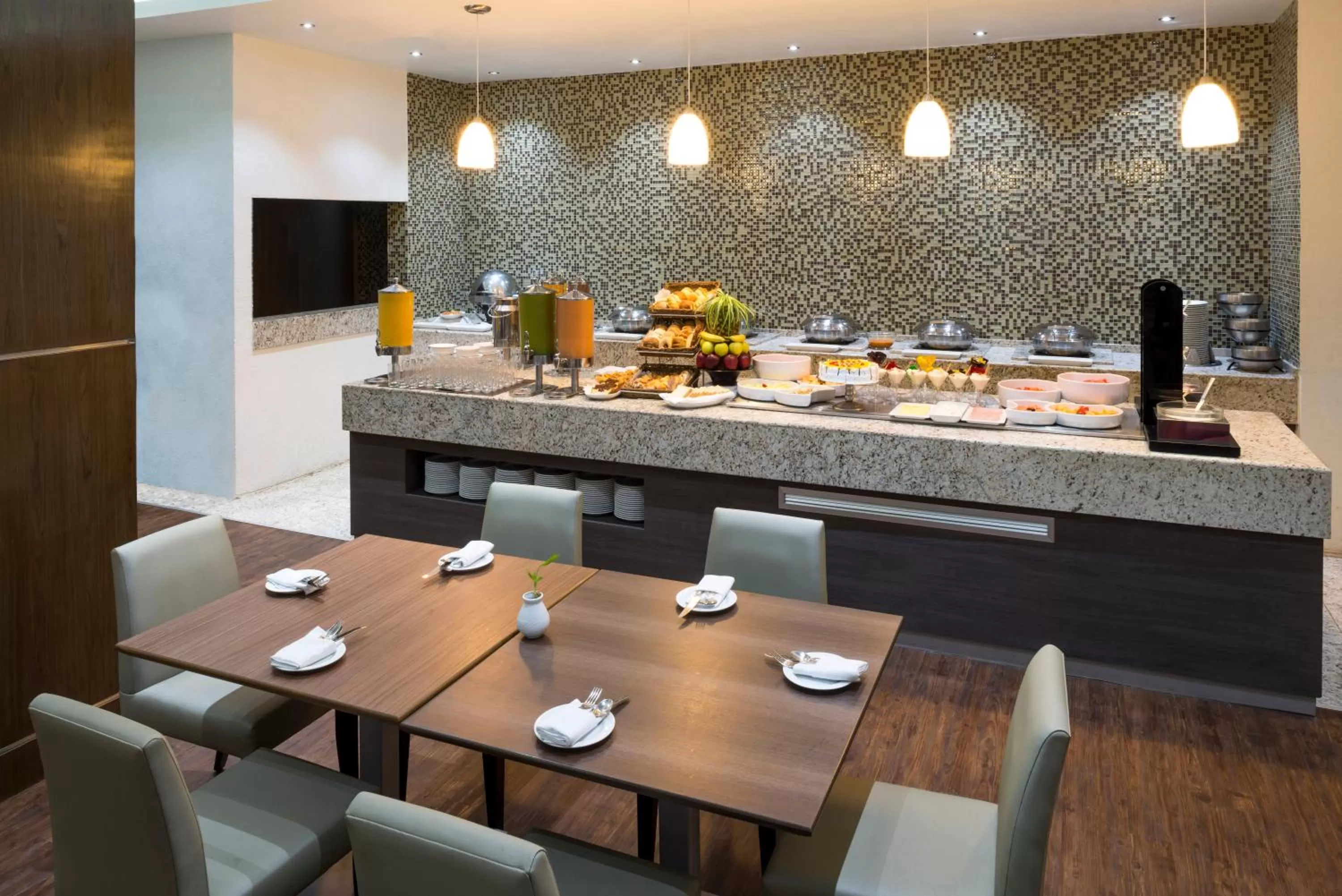 Restaurant/places to eat in Real Inn Torreon