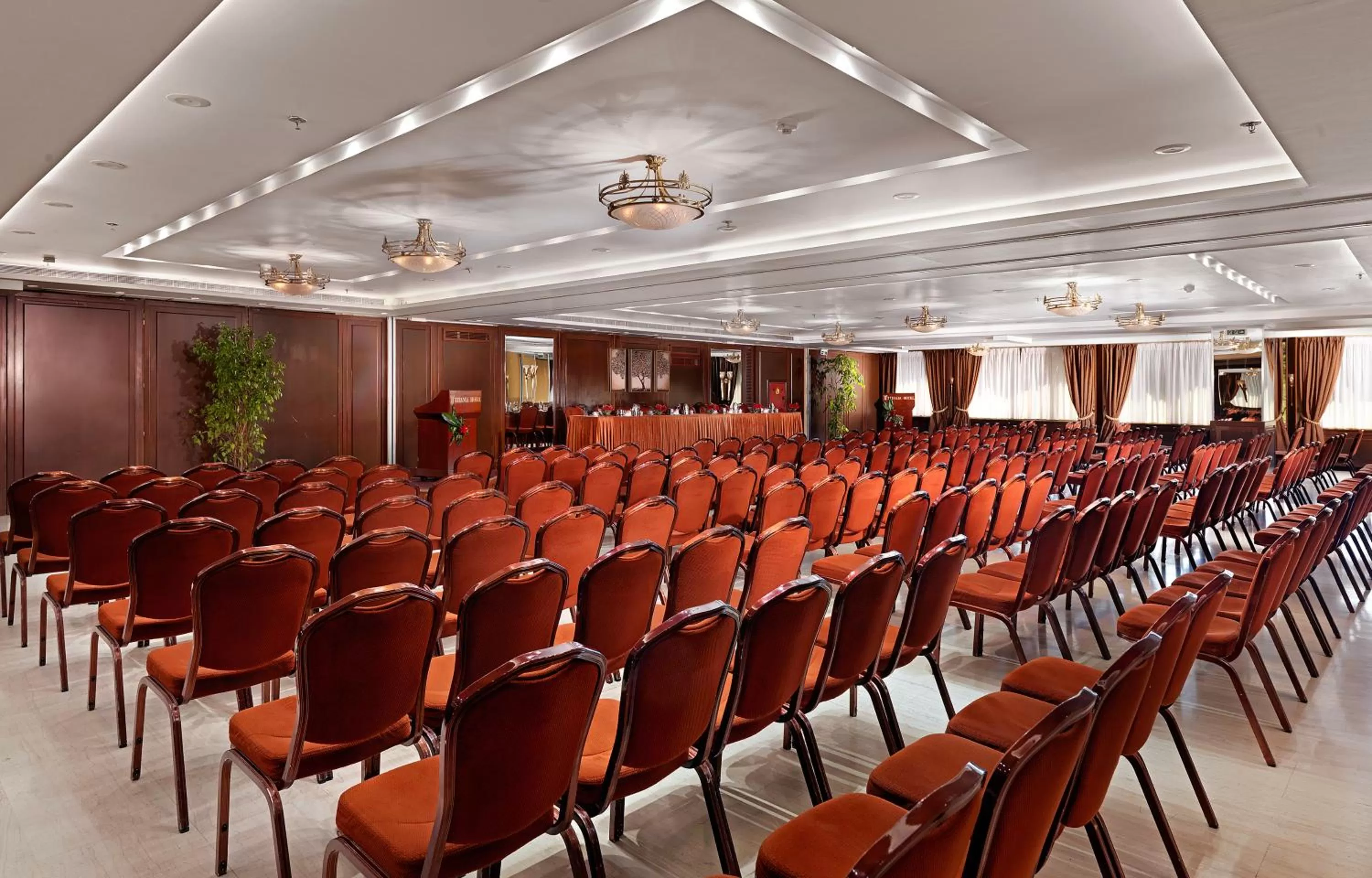 Business facilities in Titania Hotel