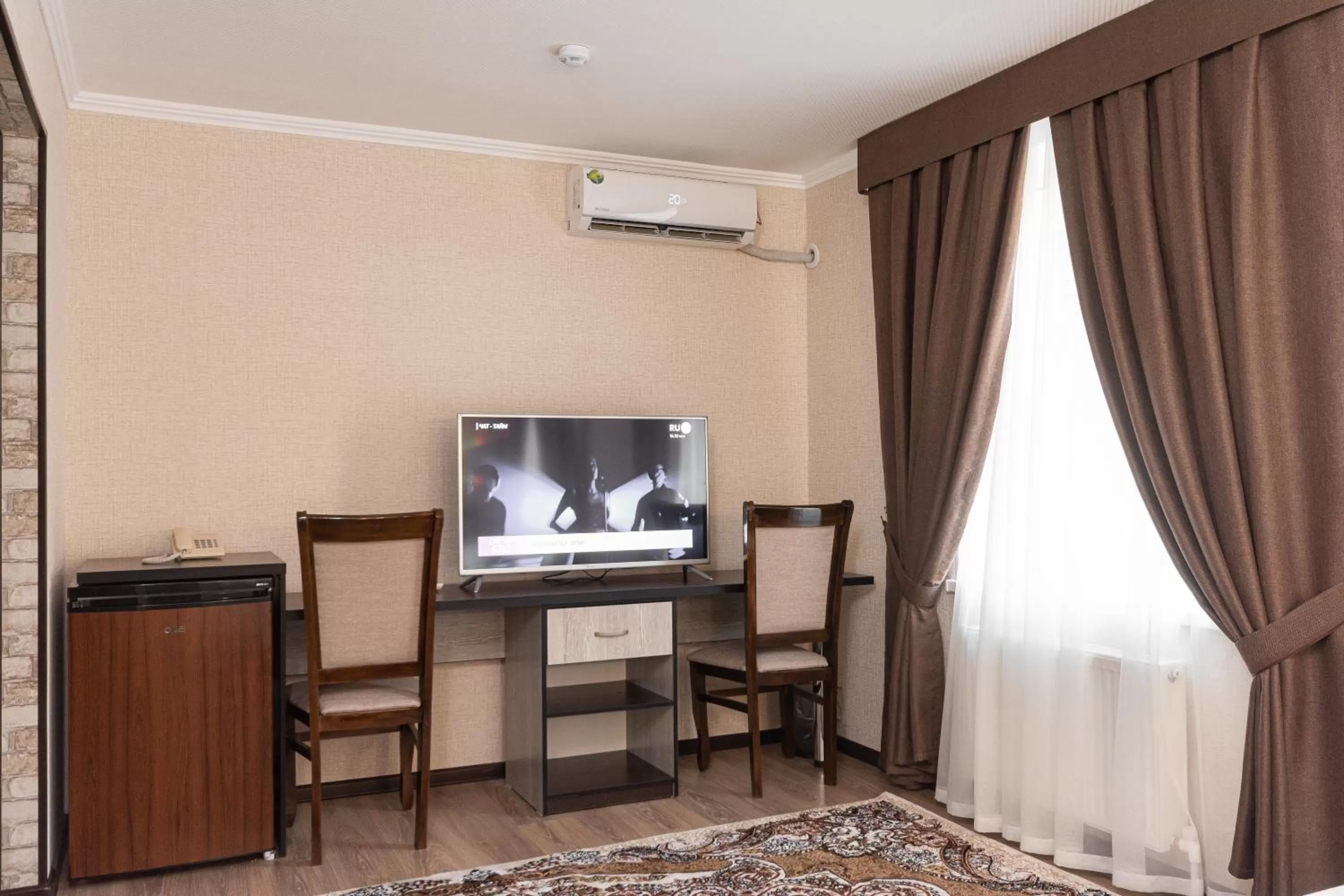 TV and multimedia in VOYAGE HOTEL