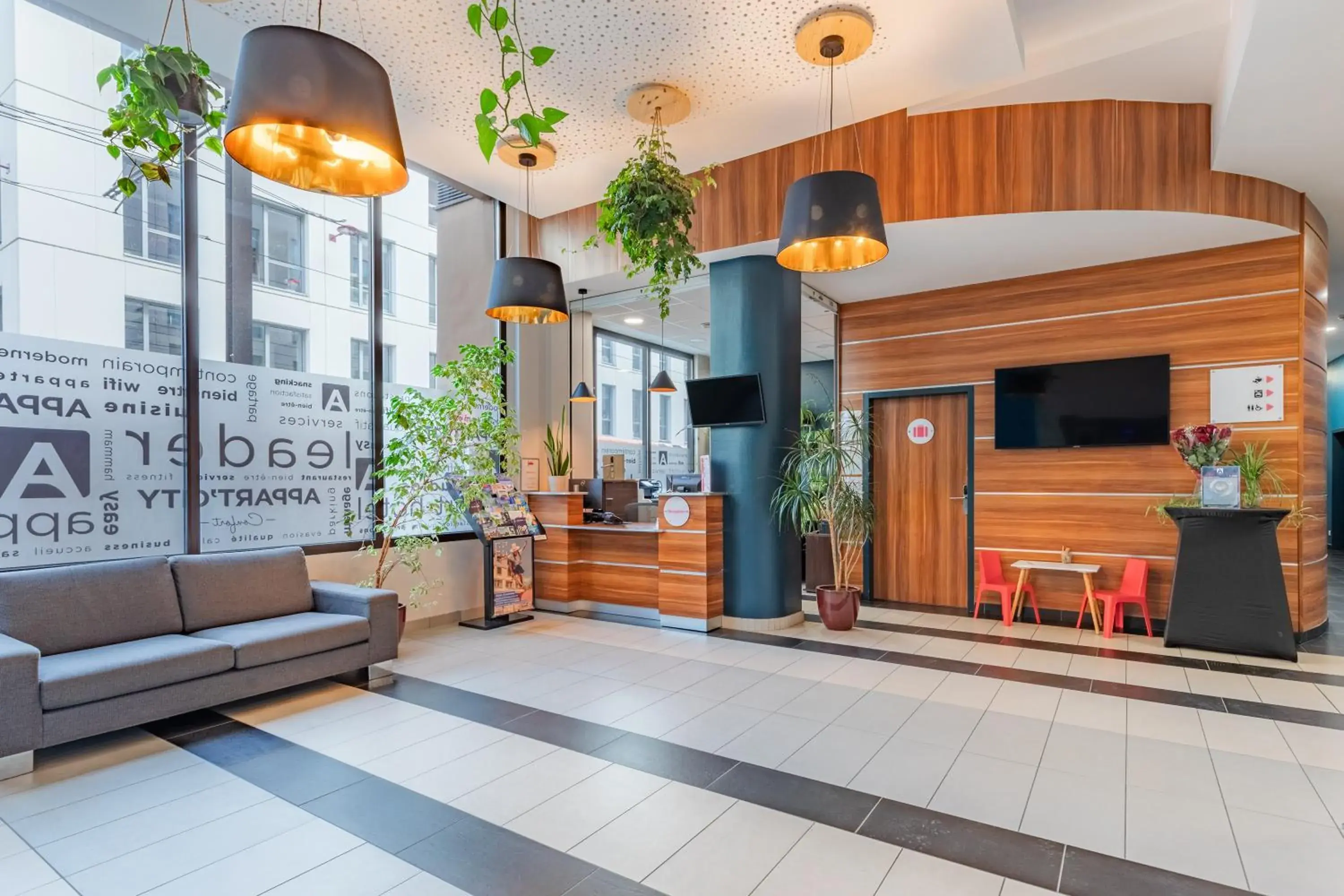 Lobby or reception in Appart'City Confort Le Mans Centre Lobby or reception in Appart'City Confort Le Mans Centre