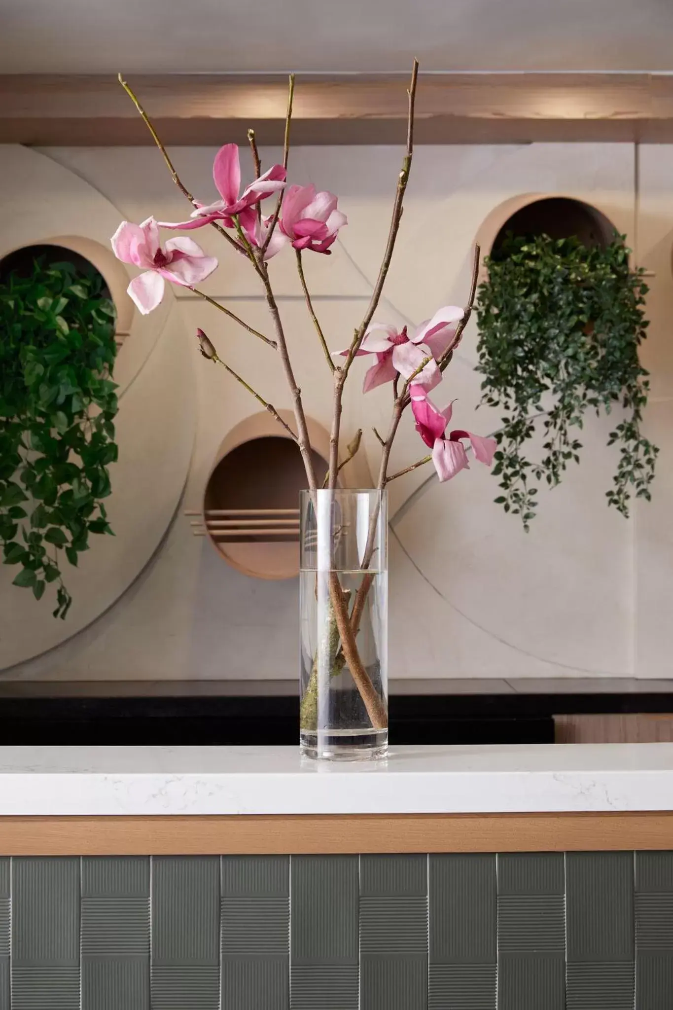 Property building in Kimpton Hotel Enso by IHG Property building in Kimpton Hotel Enso by IHG