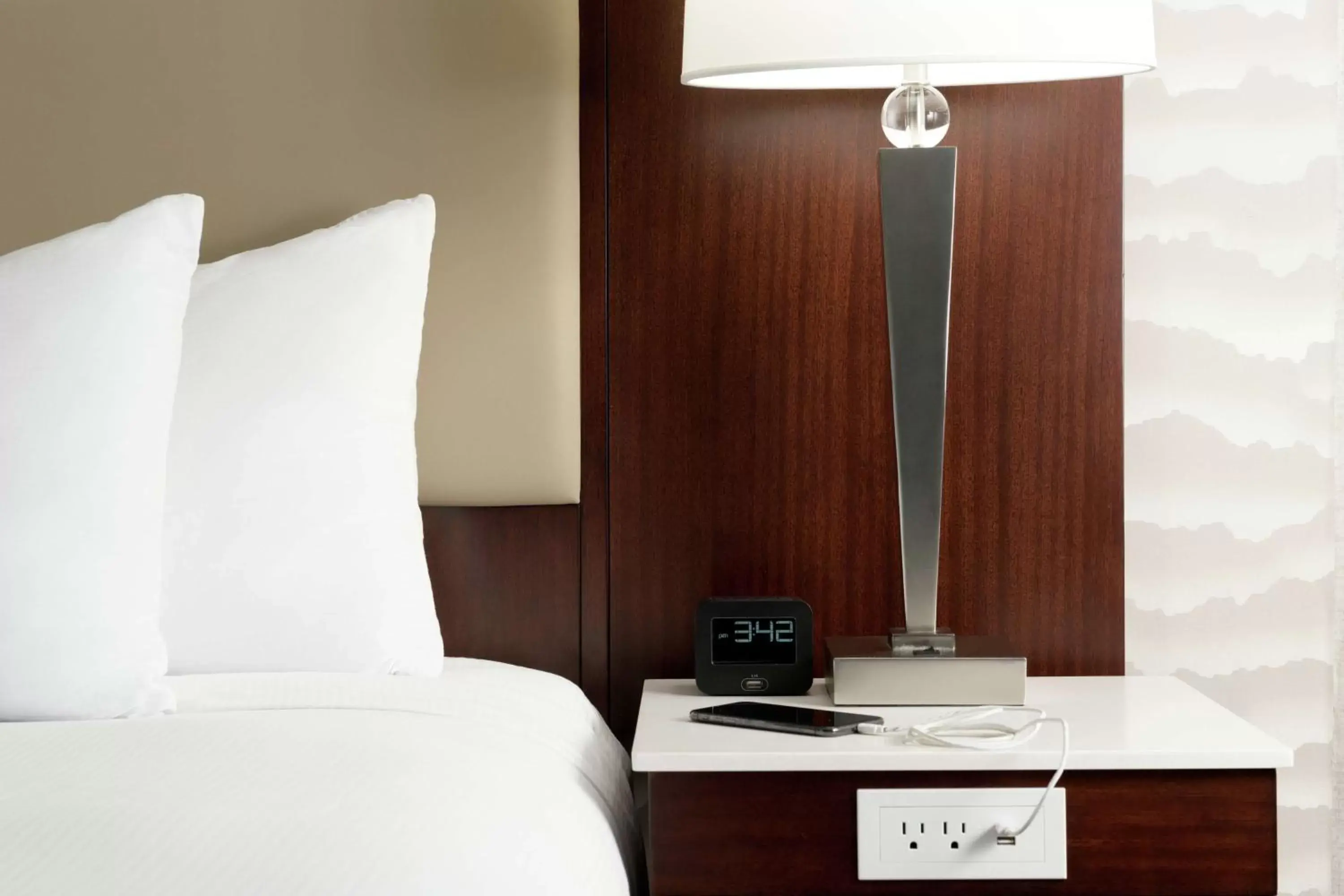 Bedroom, Bed in DoubleTree Suites by Hilton Phoenix
