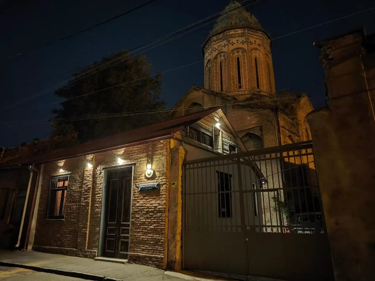 Night in 3 Heritage Rooms