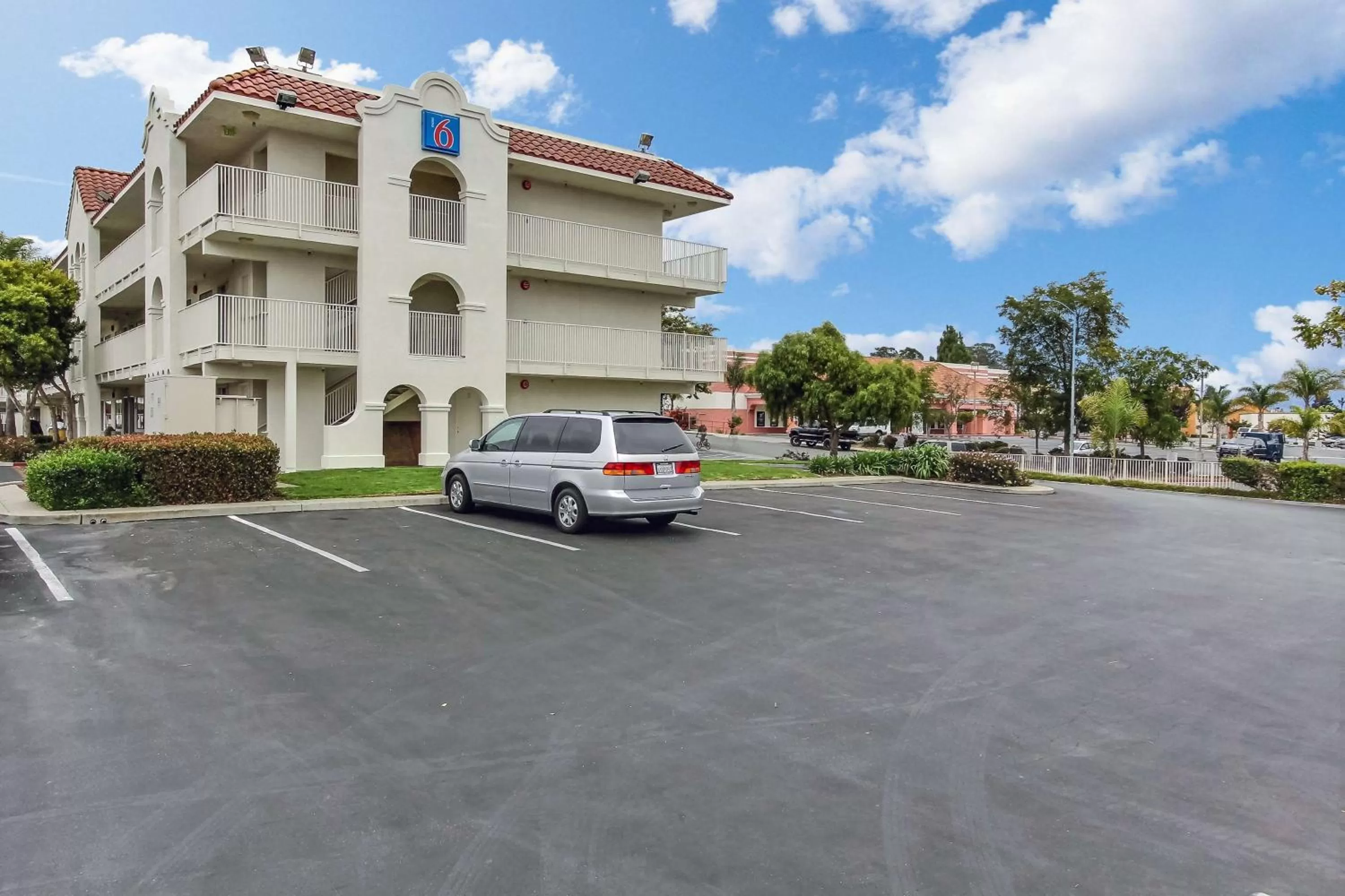 Property building in Motel 6-Watsonville, CA - Monterey Area