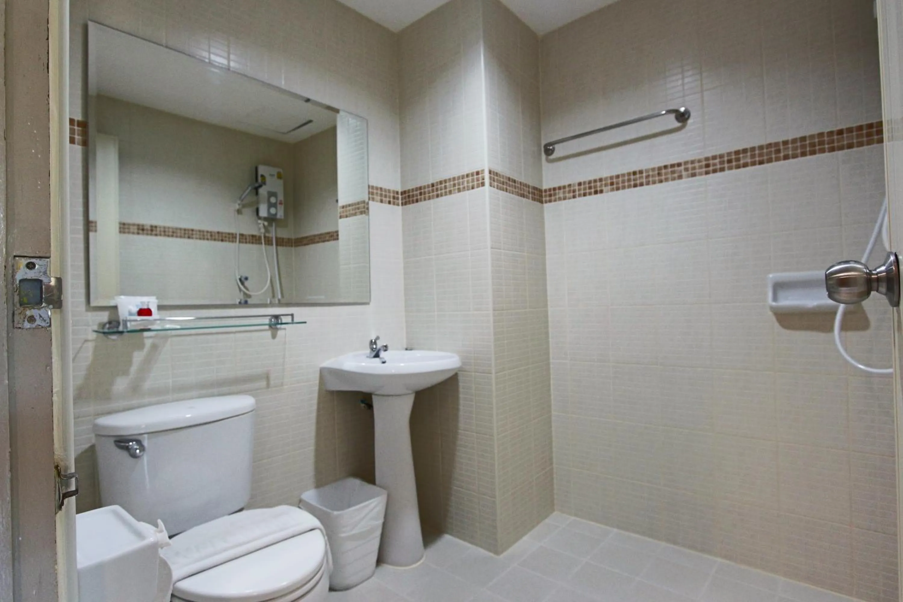 Bathroom in Good Nice Hotel