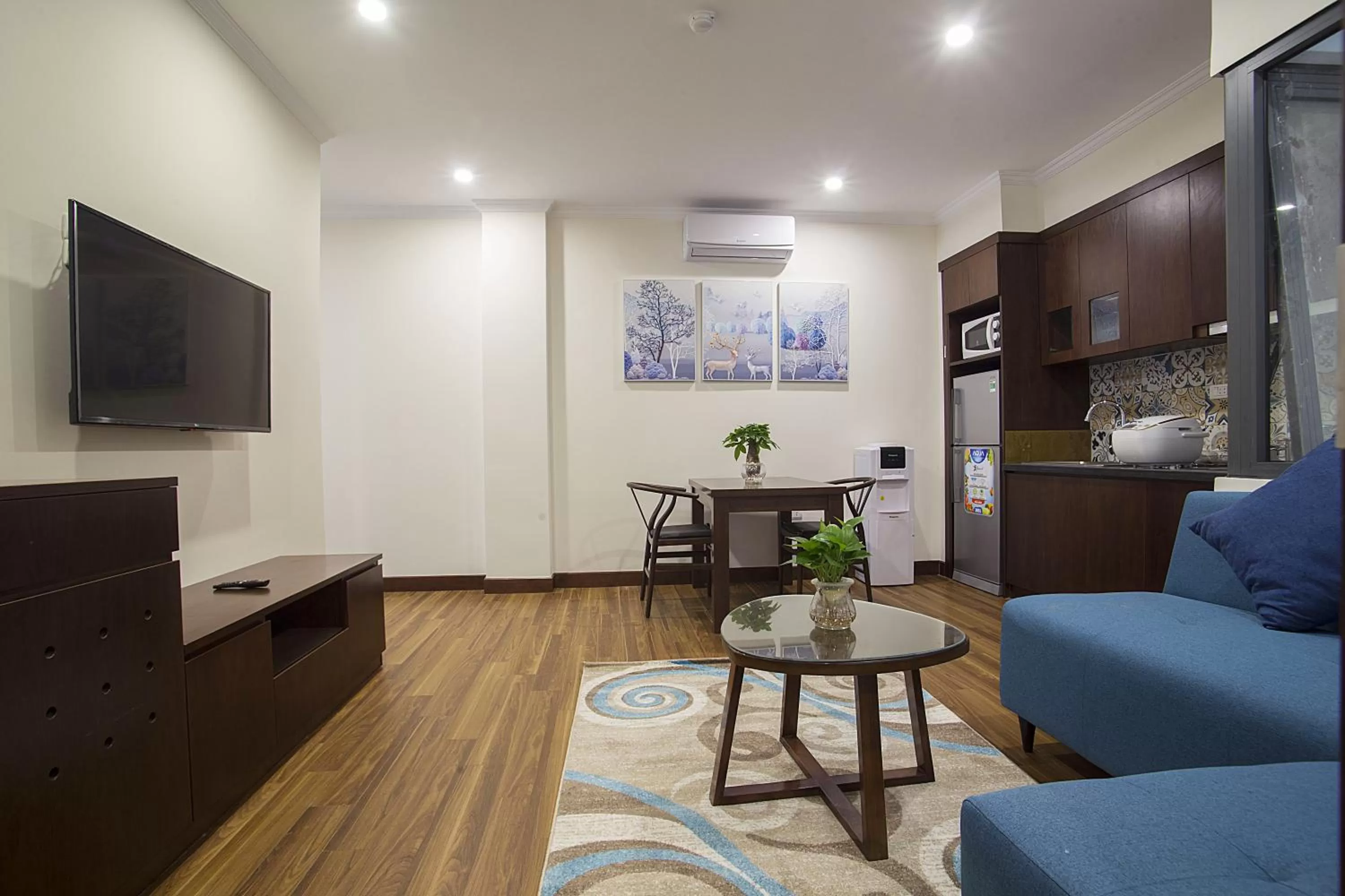 Kitchen or kitchenette in Newsky Serviced Apartment