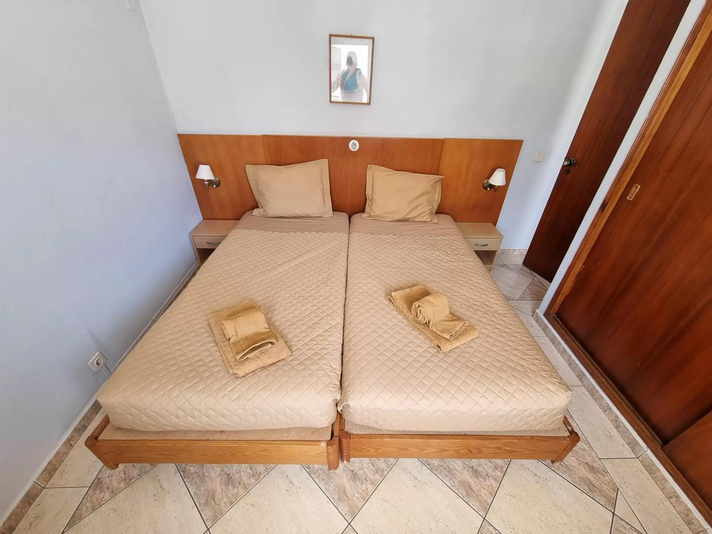 Bed in Cerro Atlantico by Umbral