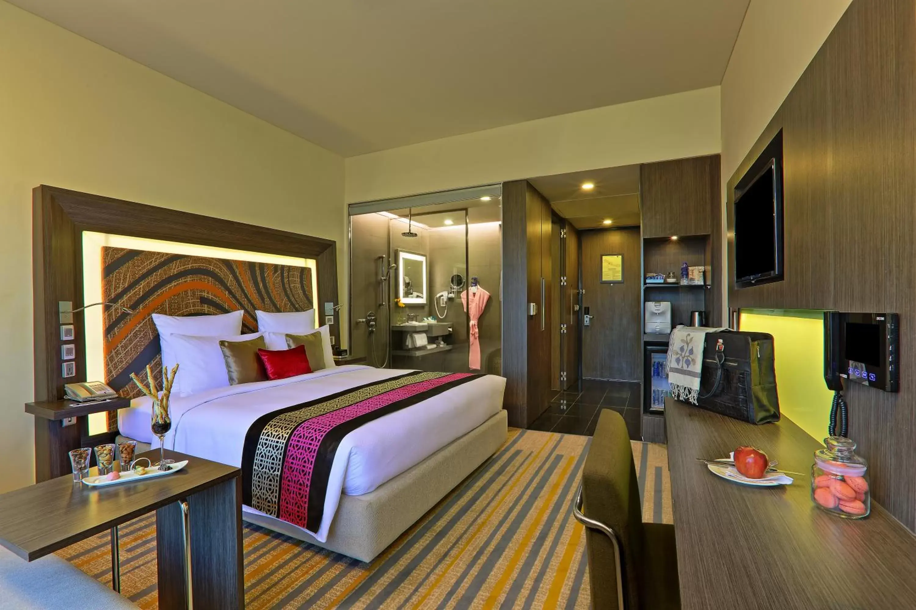 Bedroom in Novotel Kolkata Hotel and Residences