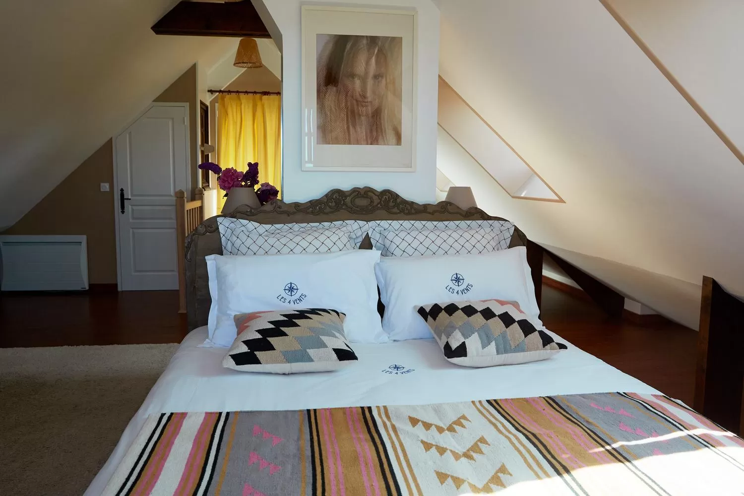 Bed in Chambres d'hôtes Les 4 Vents Pointe du Hoc - Landing Beaches