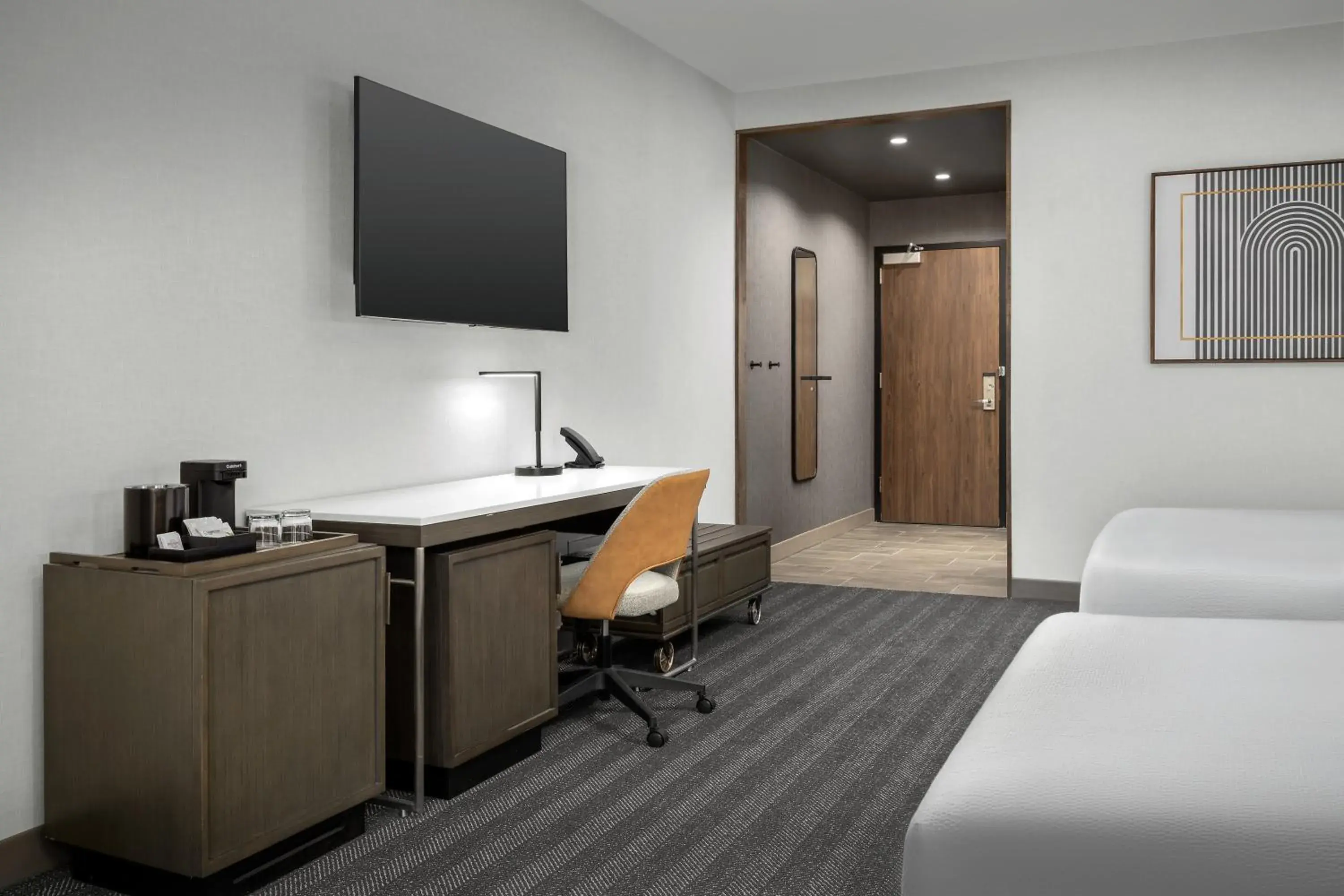 Bed, TV/Entertainment Center in Courtyard by Marriott Bozeman