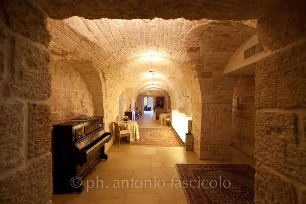 Lounge or bar in San Tommaso Hotel