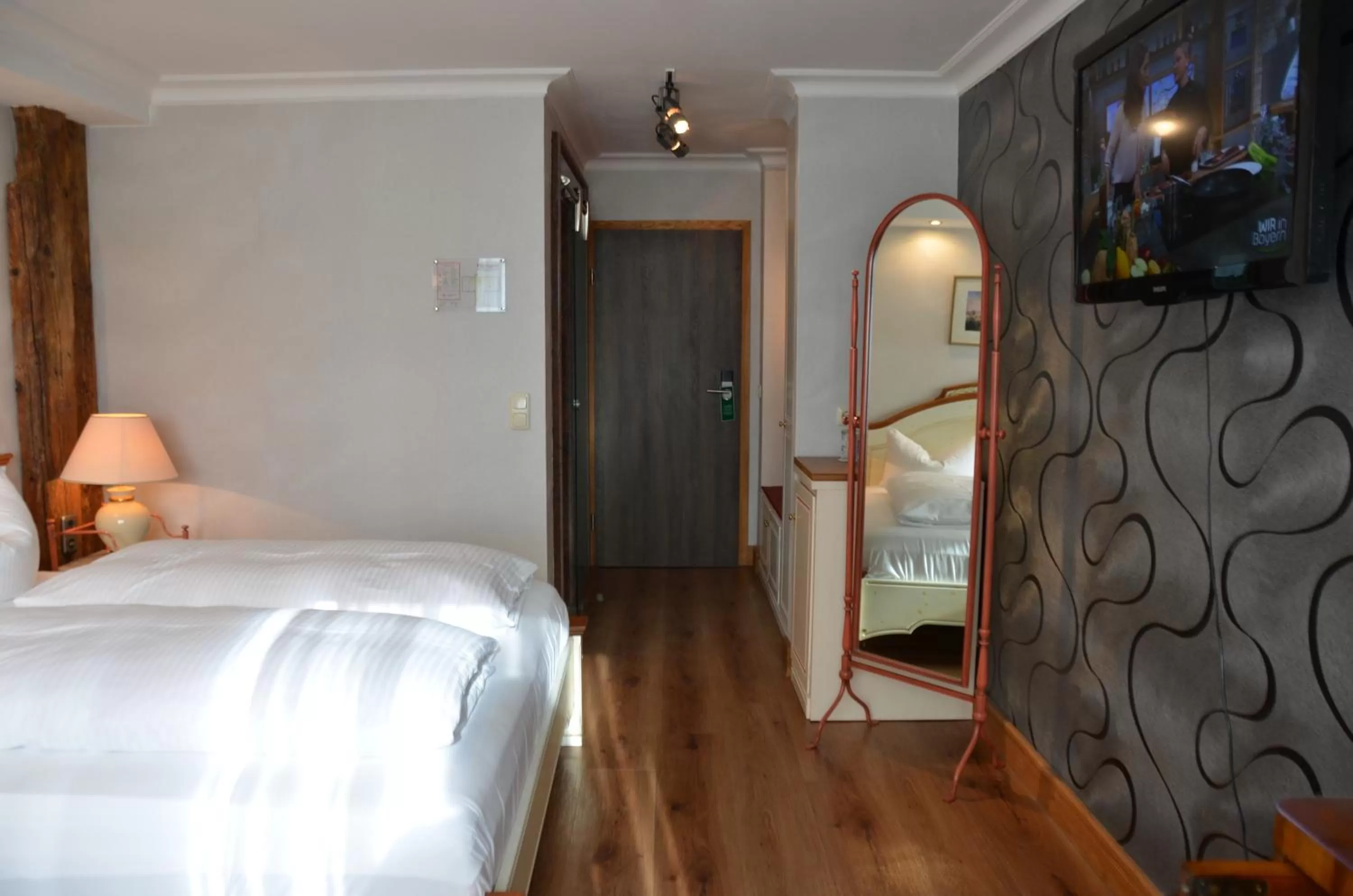 Bed in Ringhotel Alpenhof - Patchworkhotel