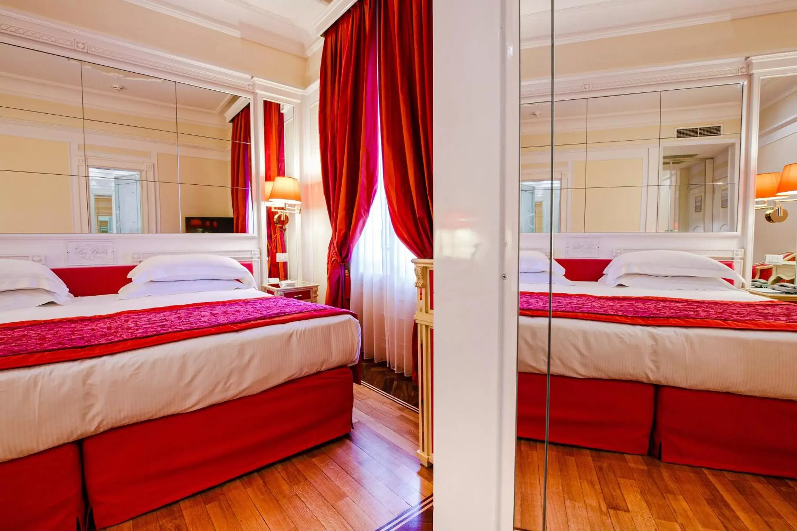 Bed in Grand Hotel Des Bains