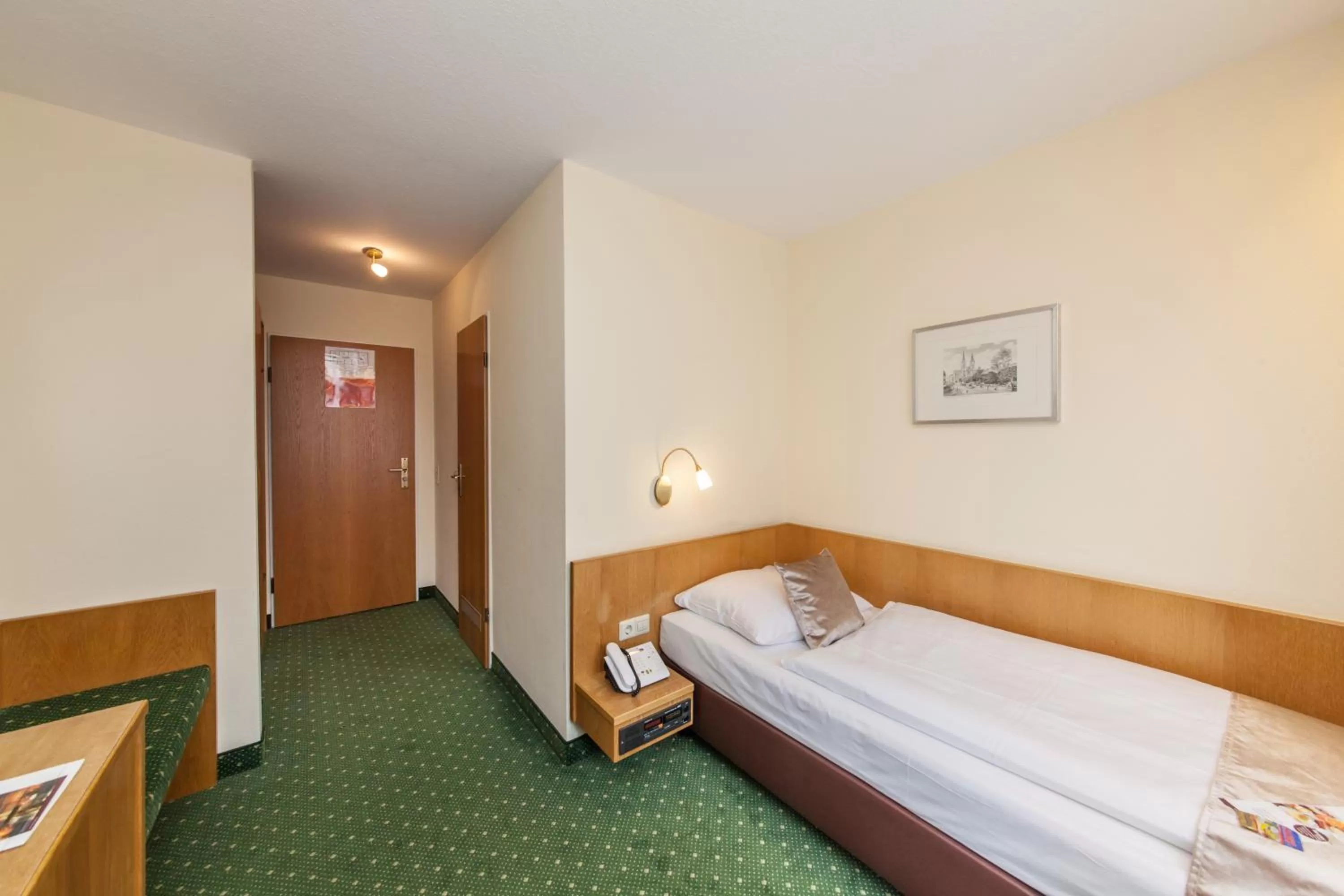 Photo of the whole room, Bed in Hotel Strohgäu