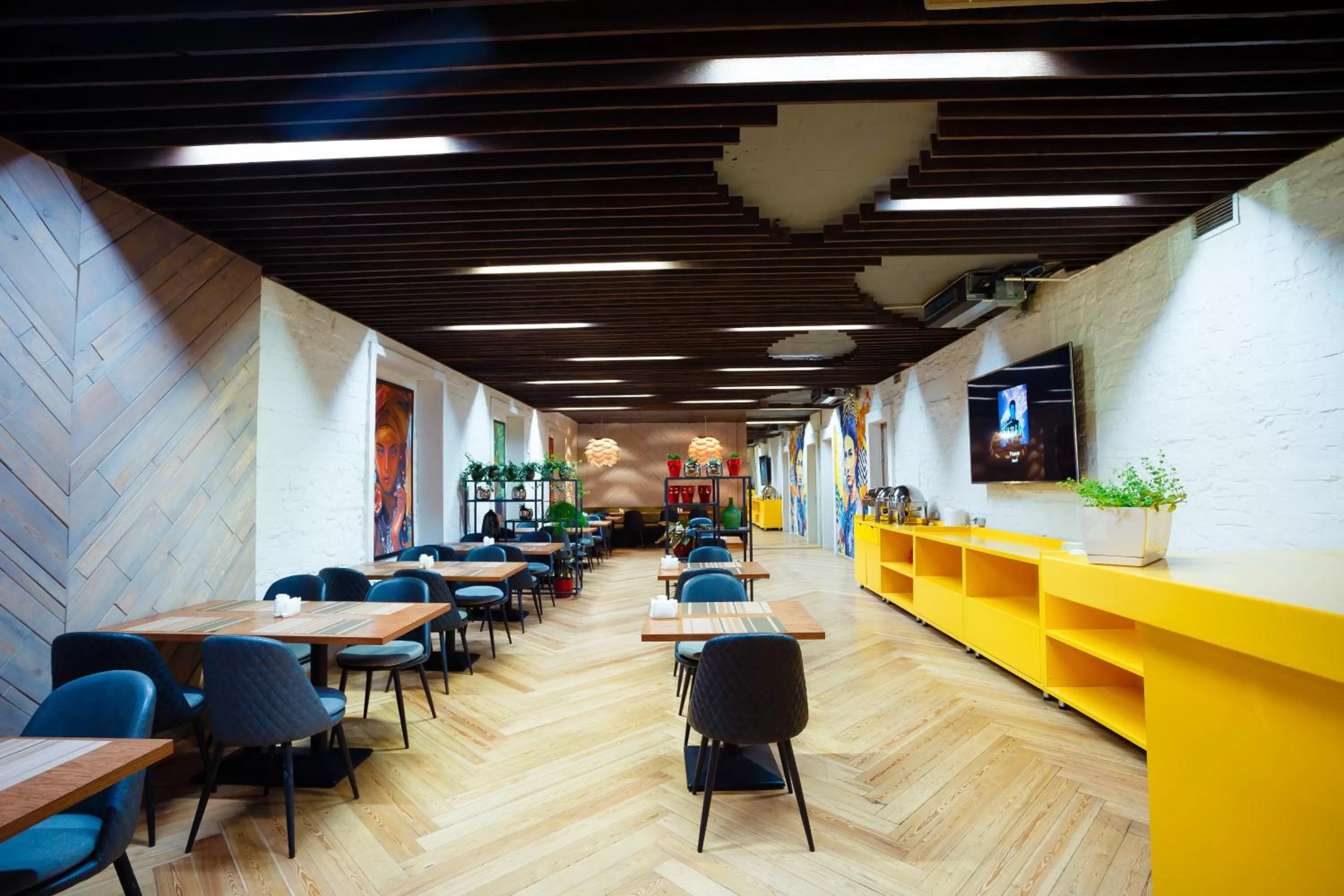 Restaurant/Places to Eat in City Hotel Shymkent