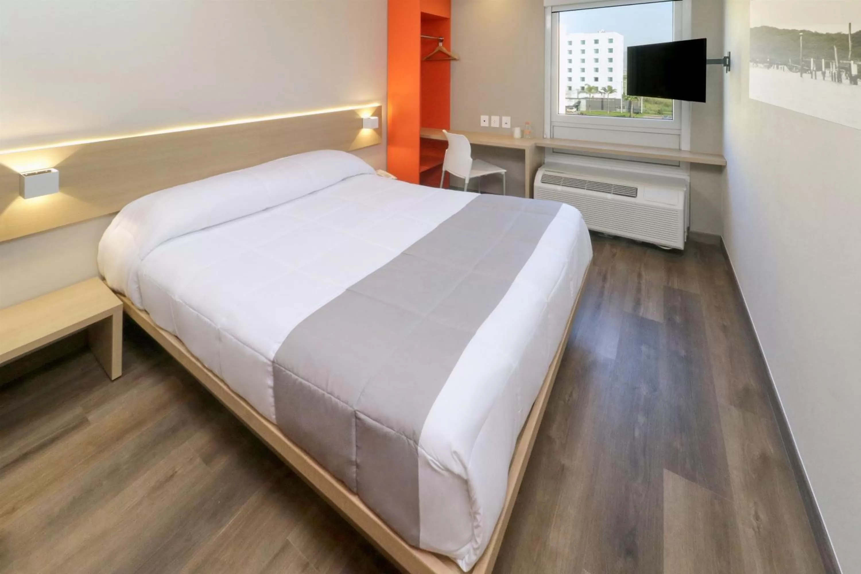 Bedroom, Bed in City Express Junior by Marriott Tijuana Otay