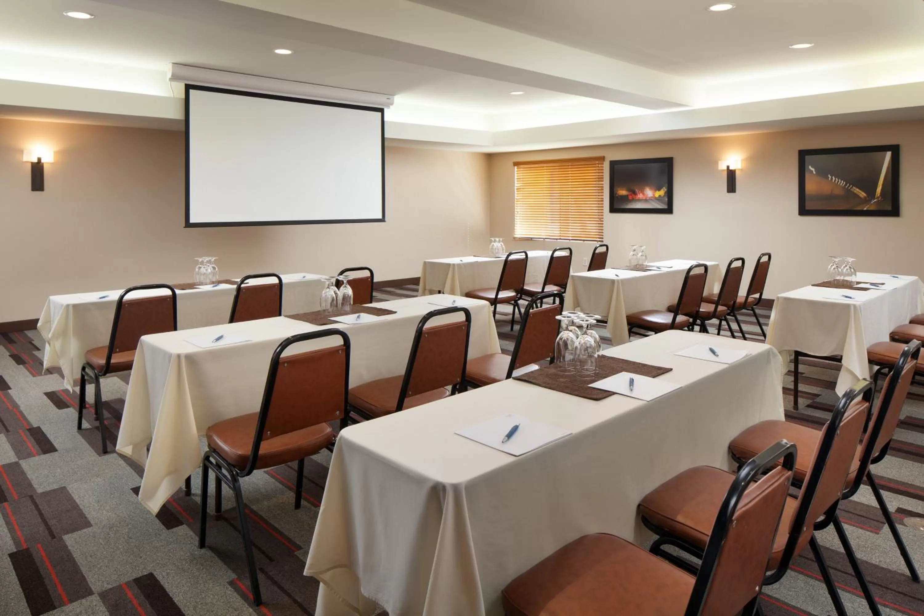 Meeting/conference room in Four Points by Sheraton San Diego - Sea World