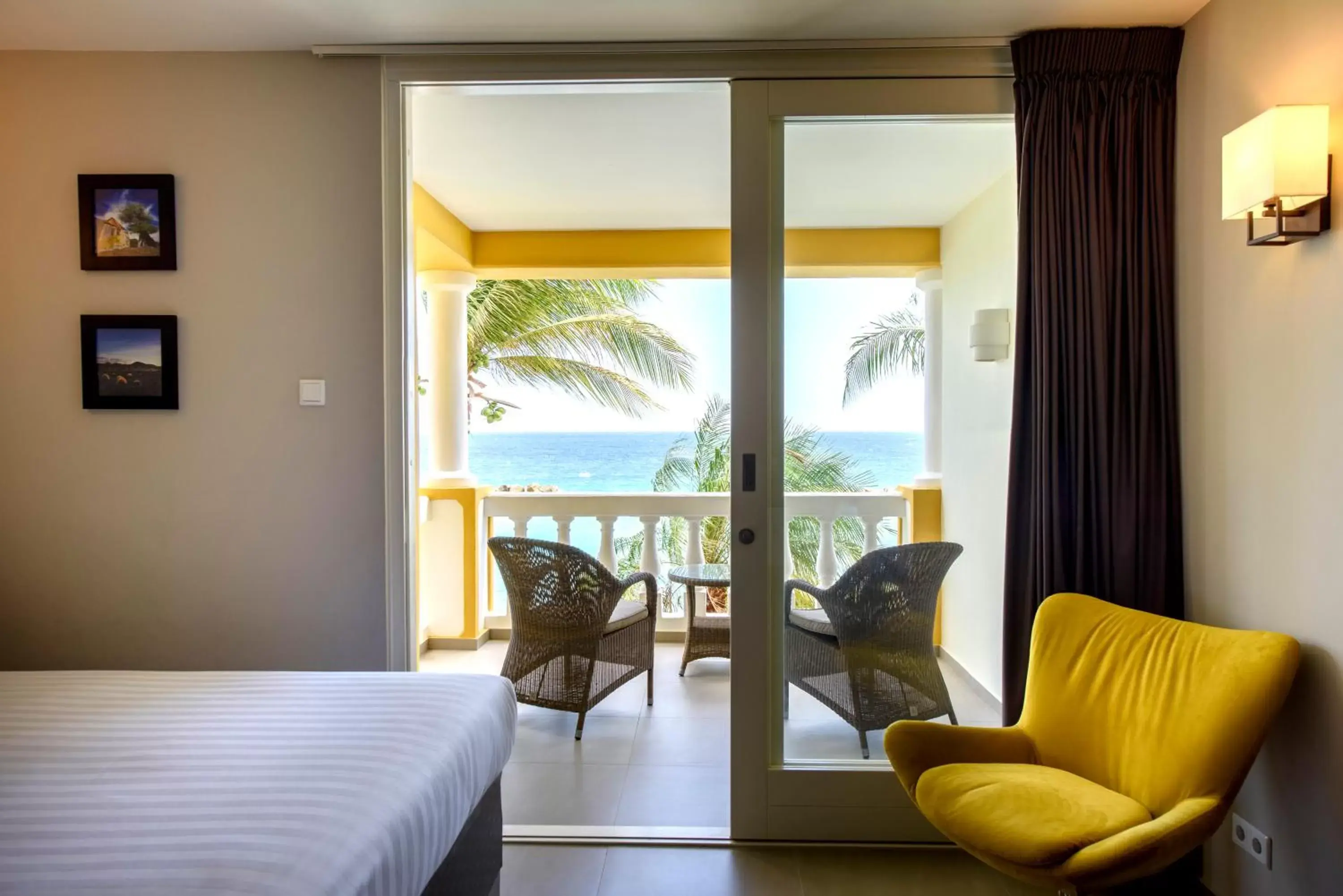 Balcony/Terrace, Pool View in Curacao Avila Beach Hotel