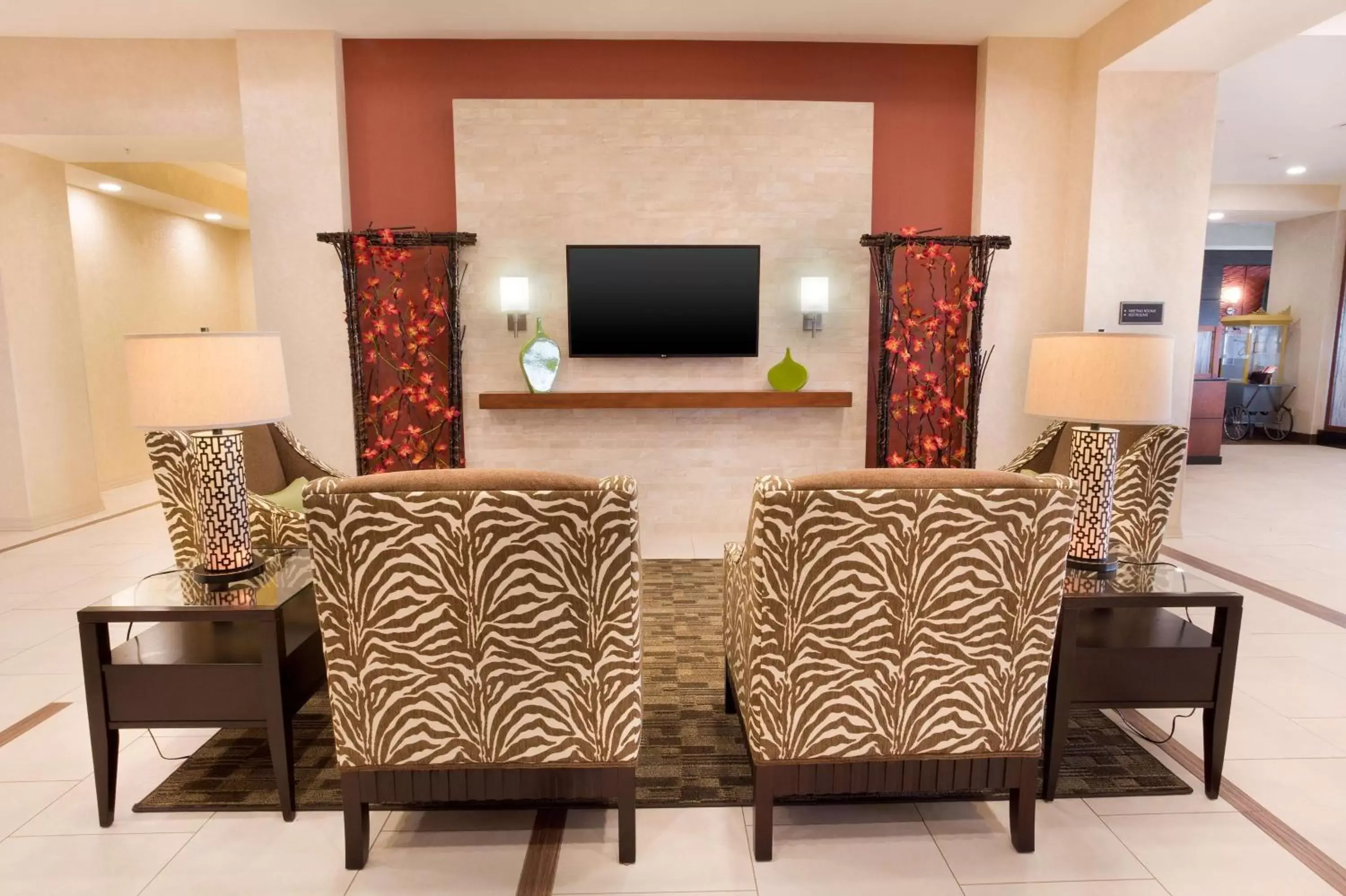 Lobby or reception, Seating Area in Drury Inn and Suites Denver Central Park