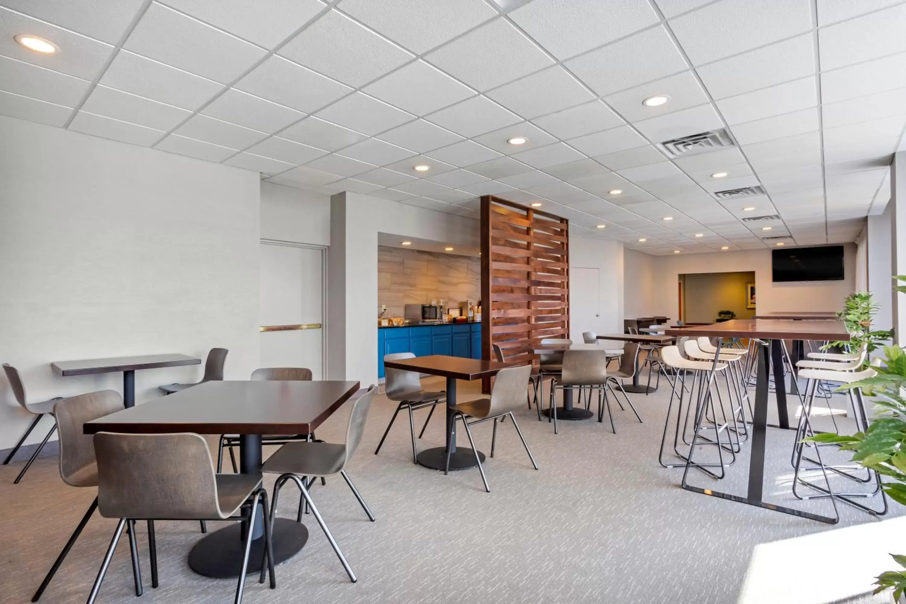 Dining area, Restaurant/Places to Eat in The Capitol Hotel, Ascend Hotel Collection