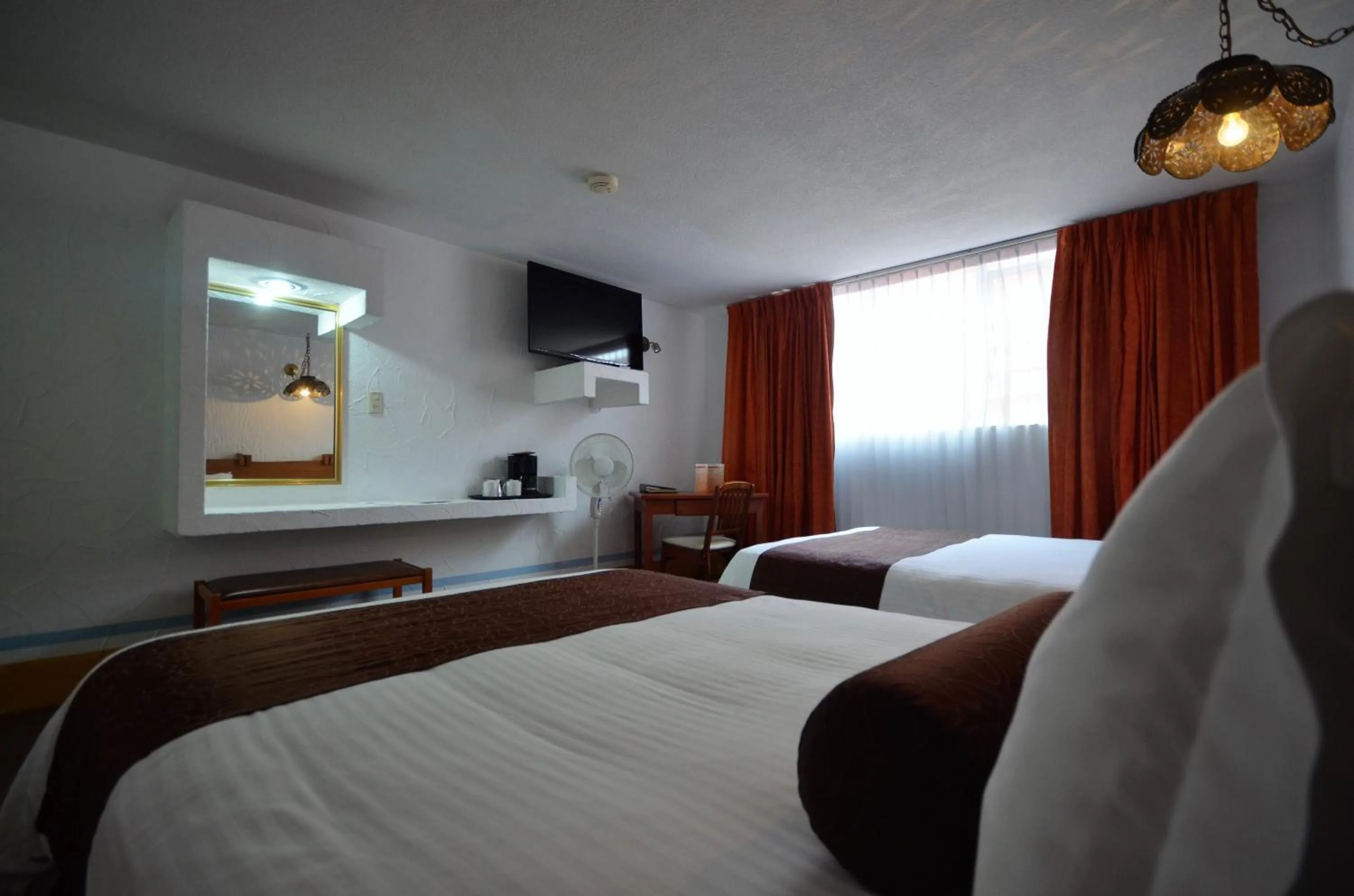 Day, Bed in Howard Johnson by Wyndham Morelia Calle Real